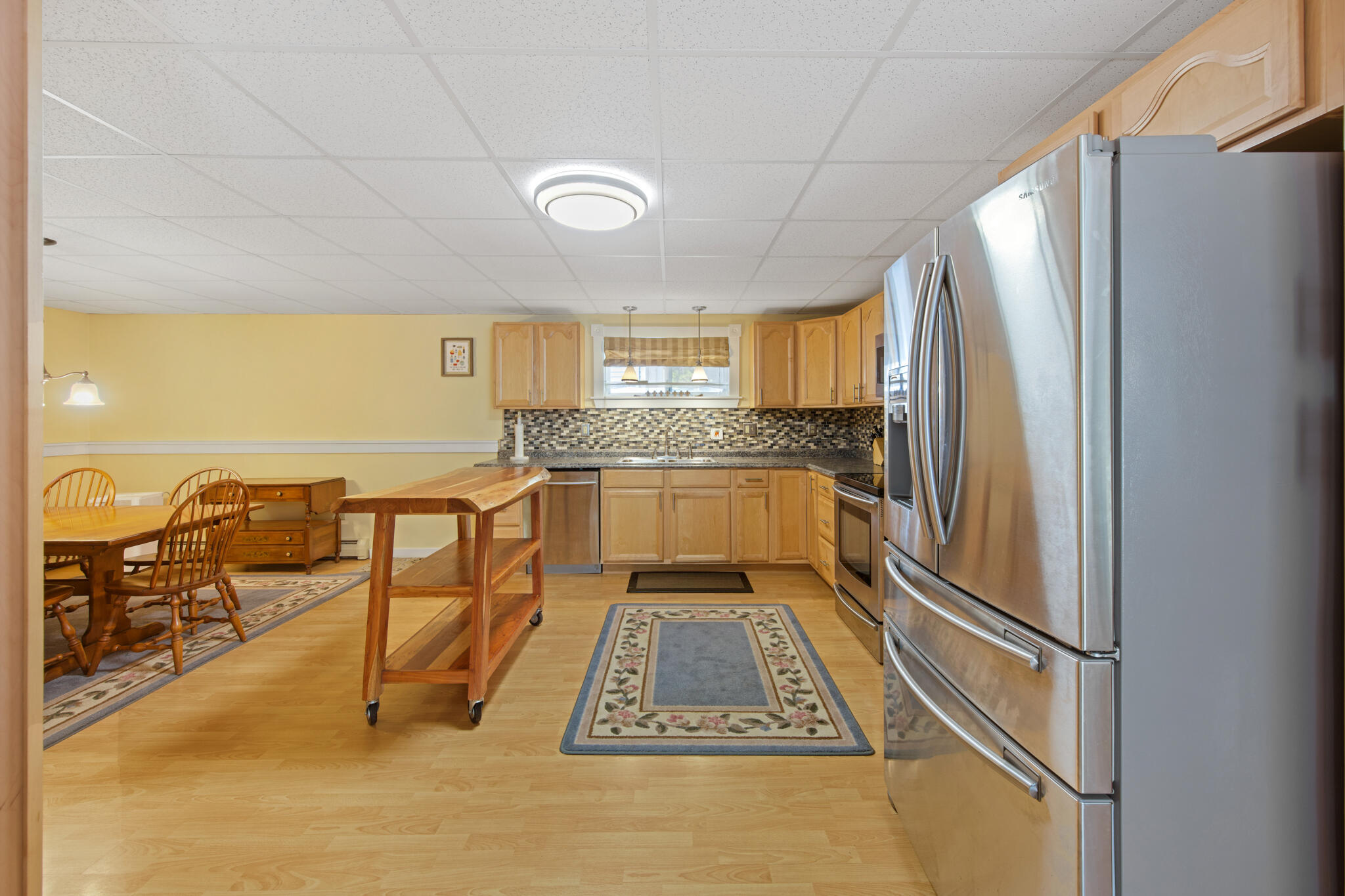 main property photo 33