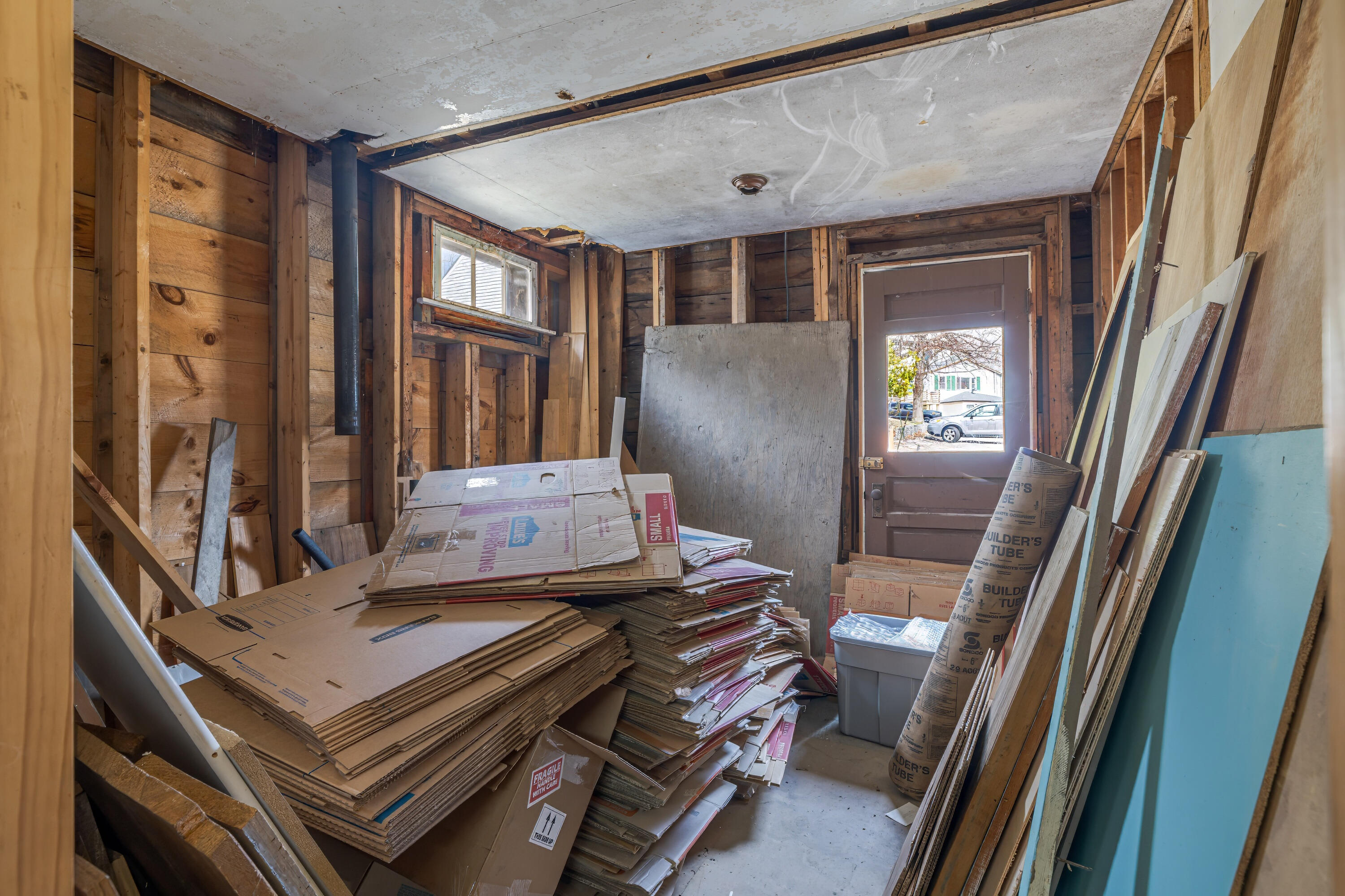 main property photo 53