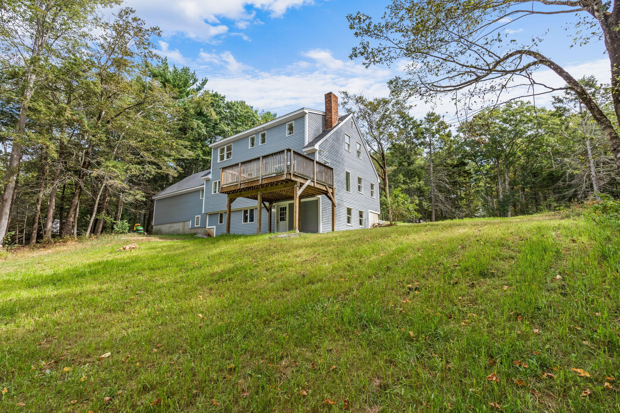 main property photo 4