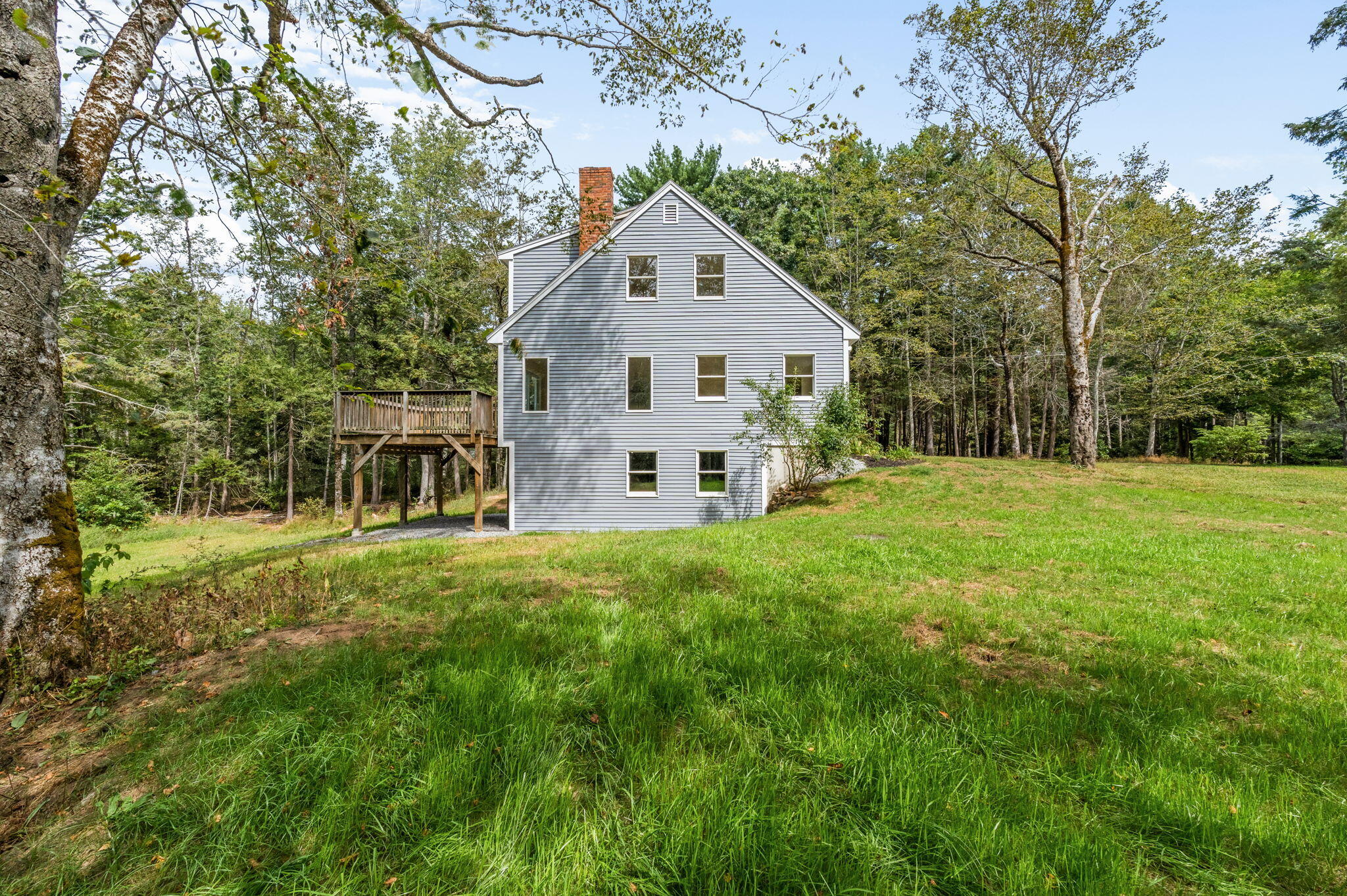main property photo 50