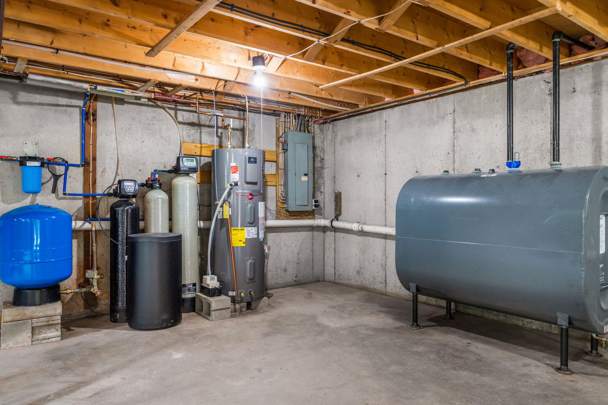 main property photo 67