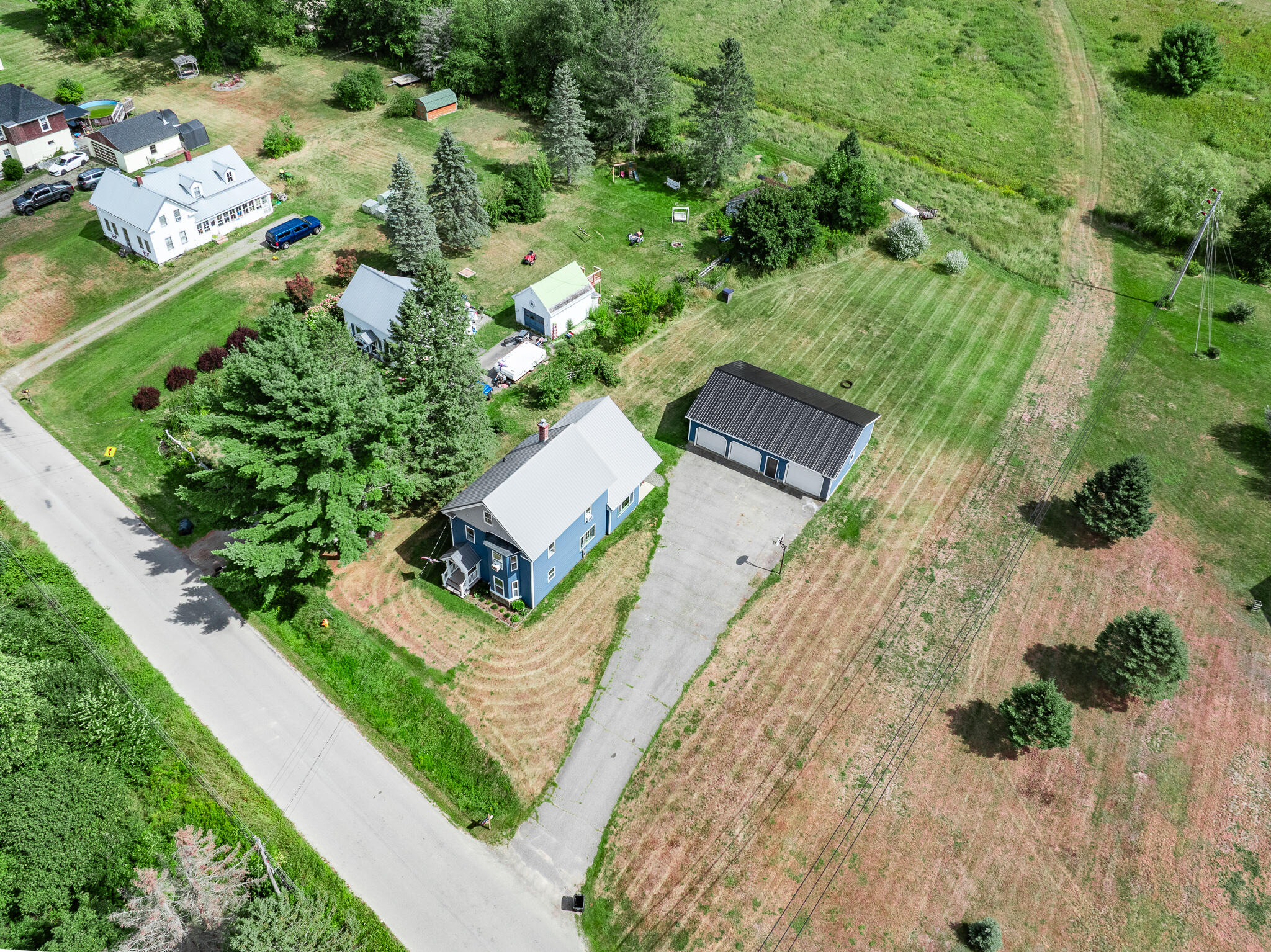 main property photo 27