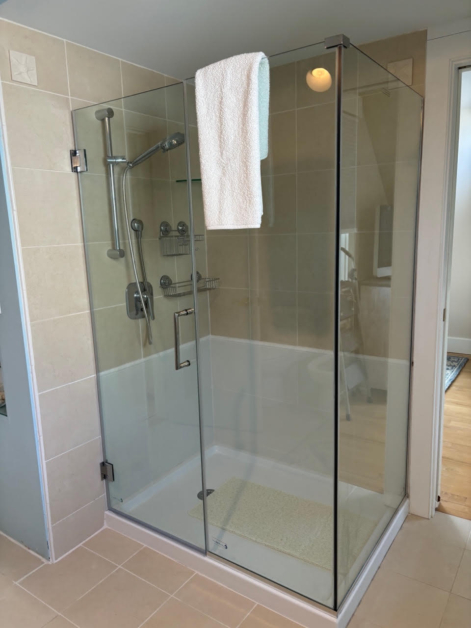 main property photo 78