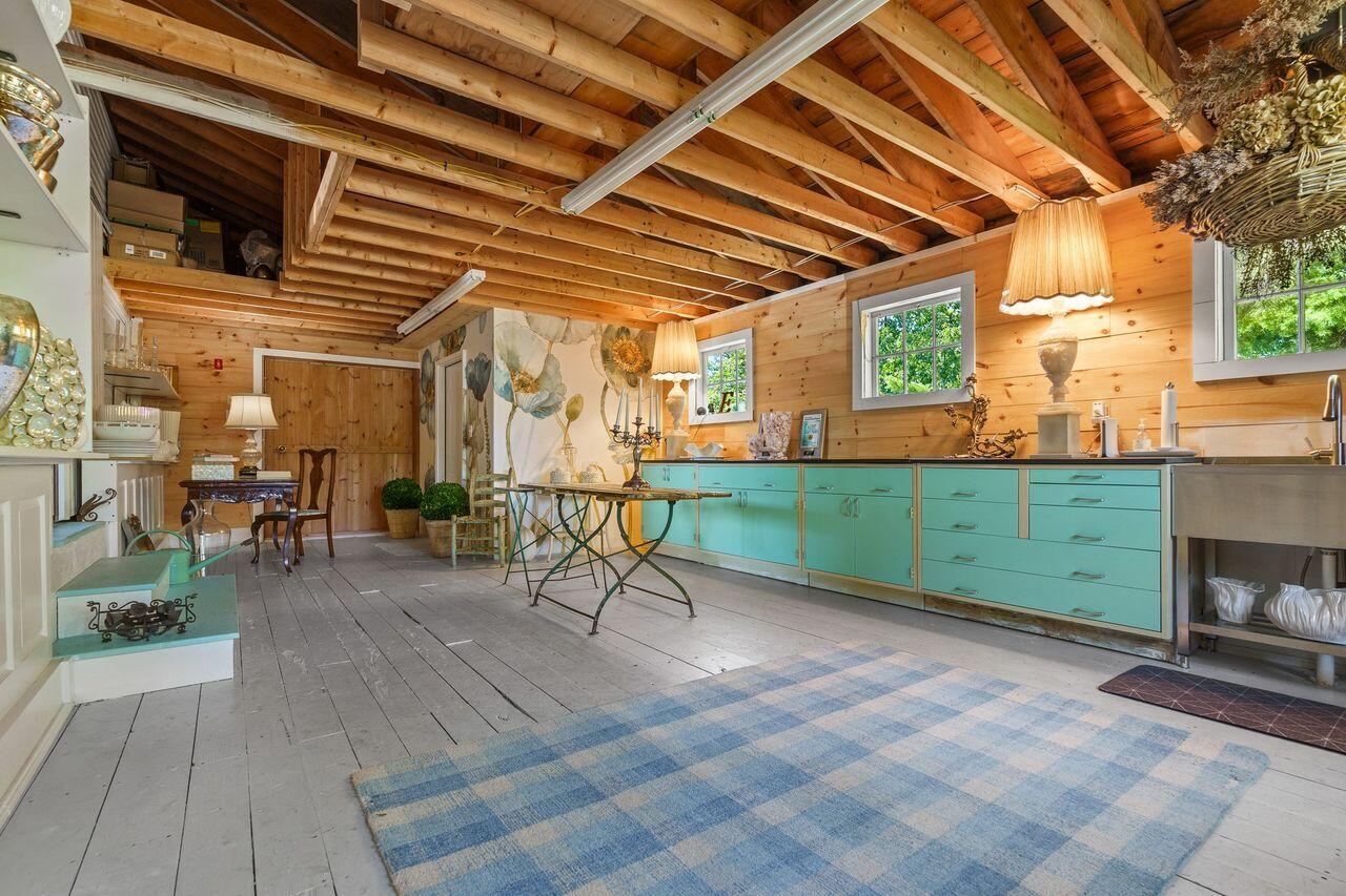 main property photo 83