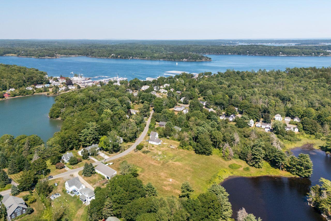 main property photo 89
