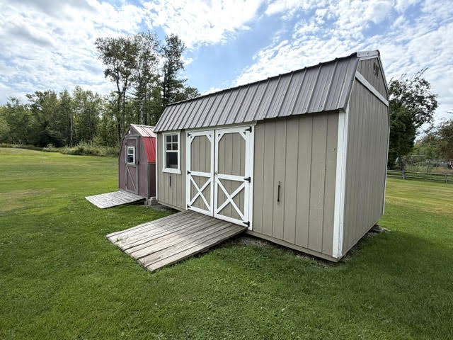 main property photo 42