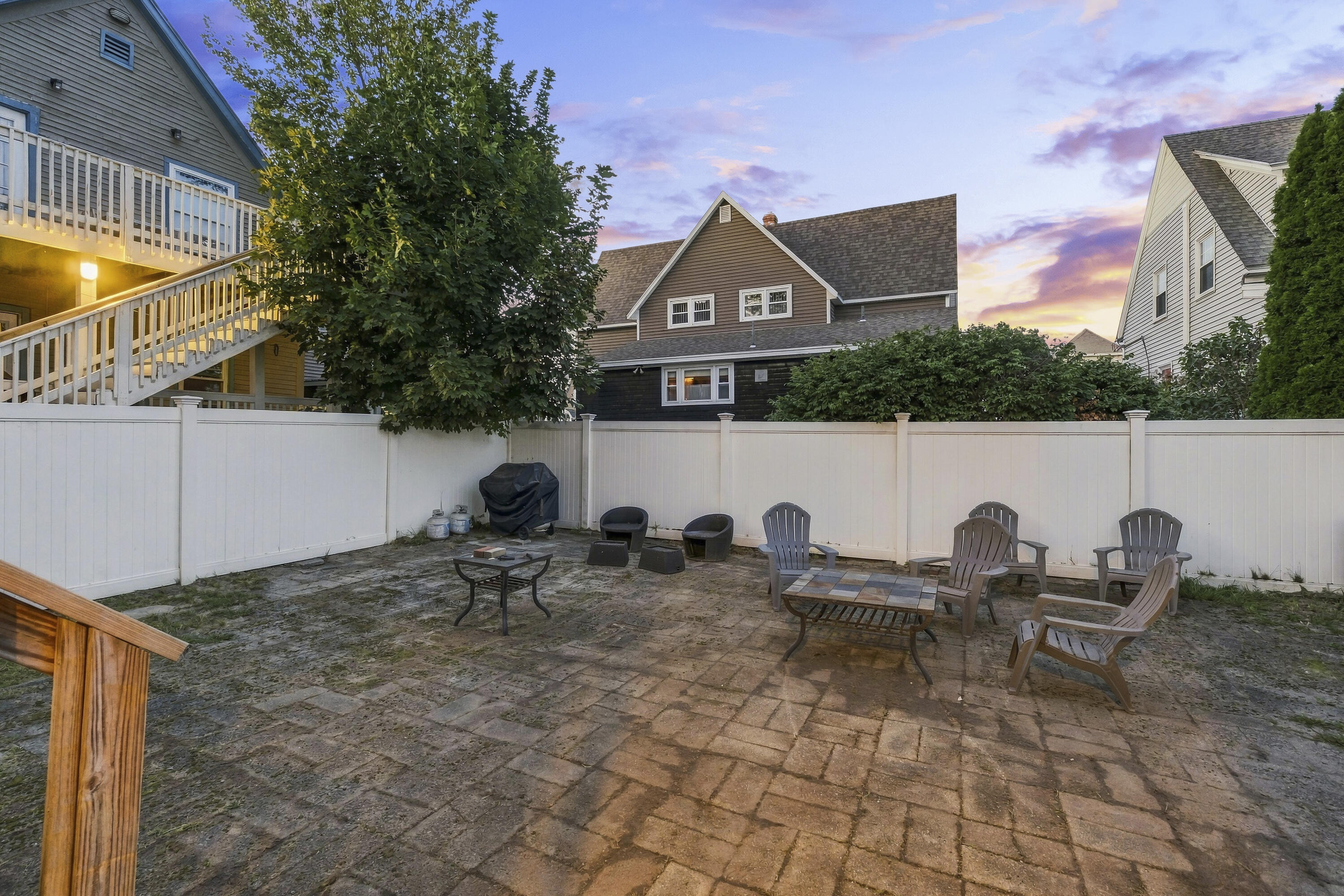 main property photo 58
