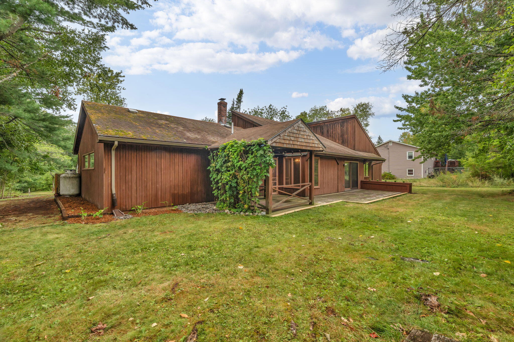 main property photo 54