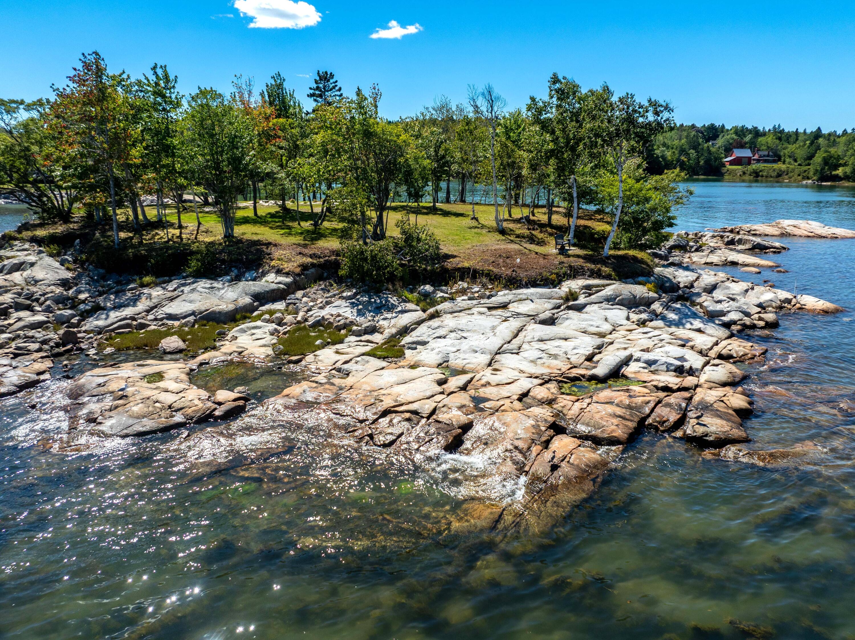 main property photo 60