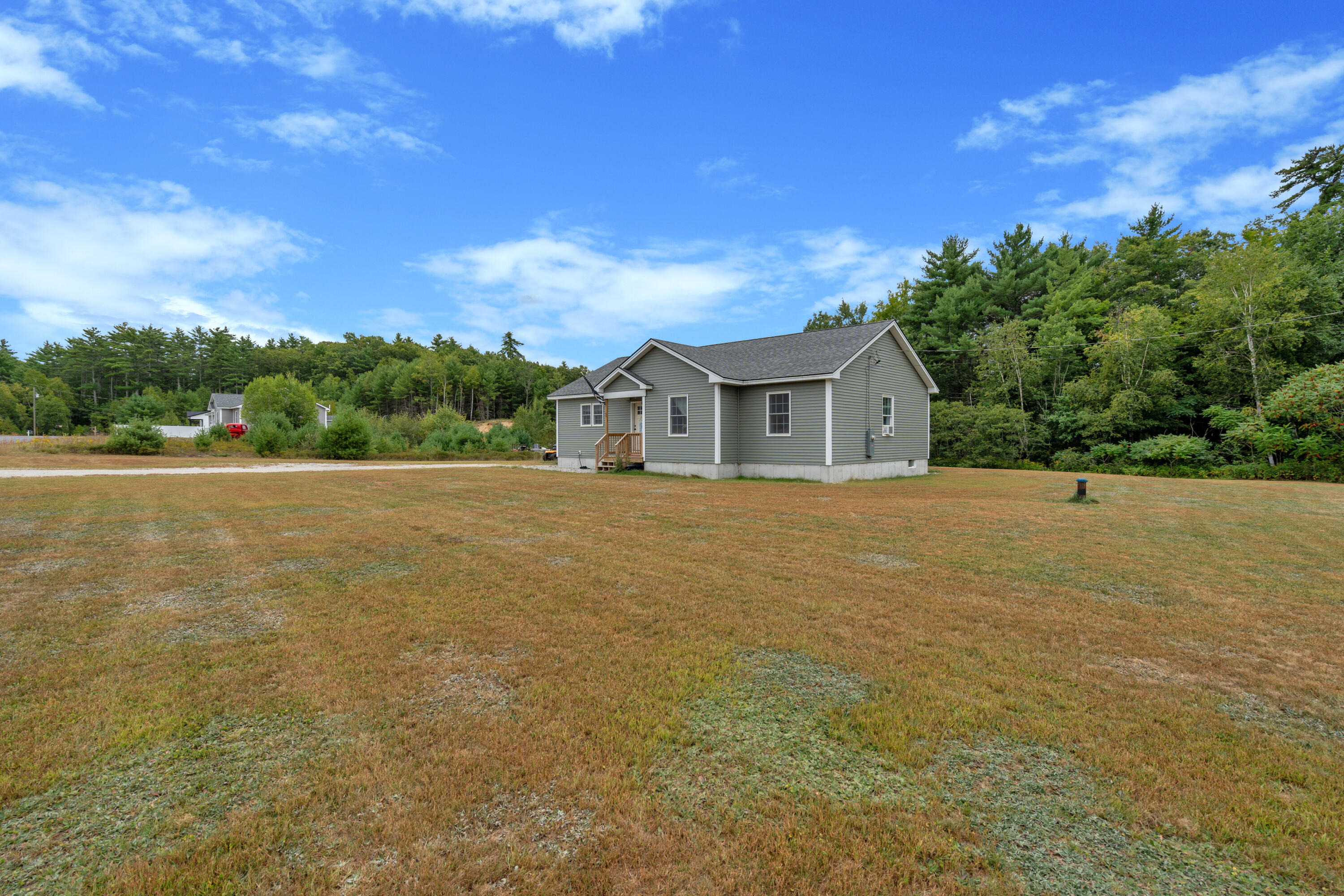 main property photo 33