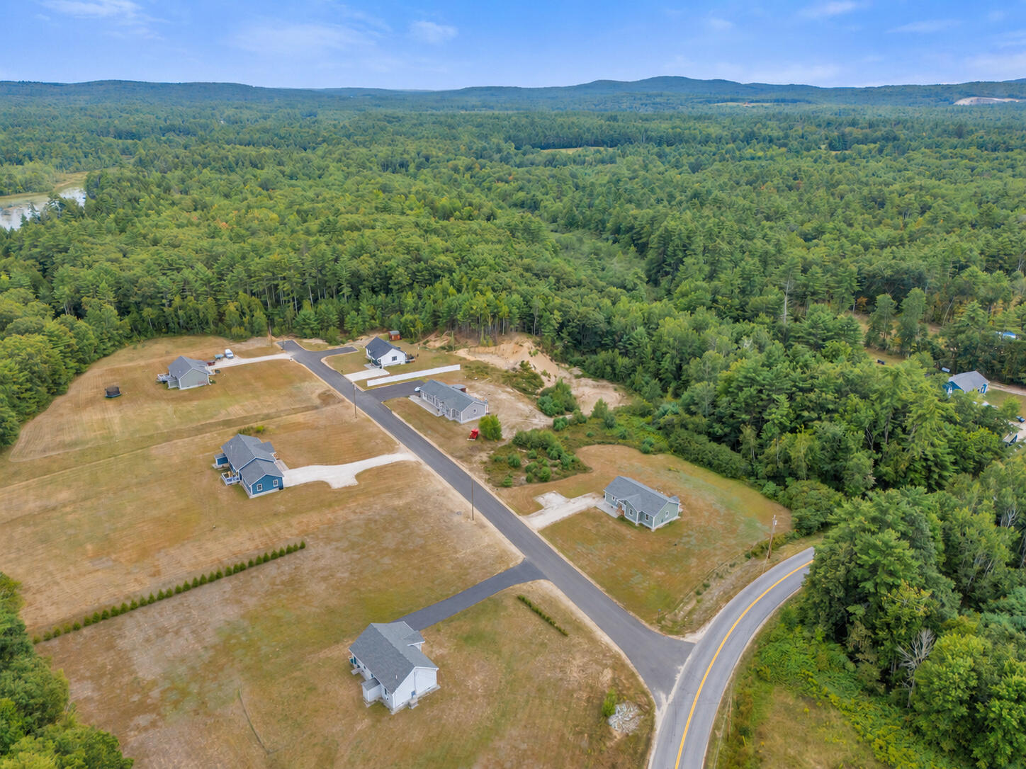 main property photo 40