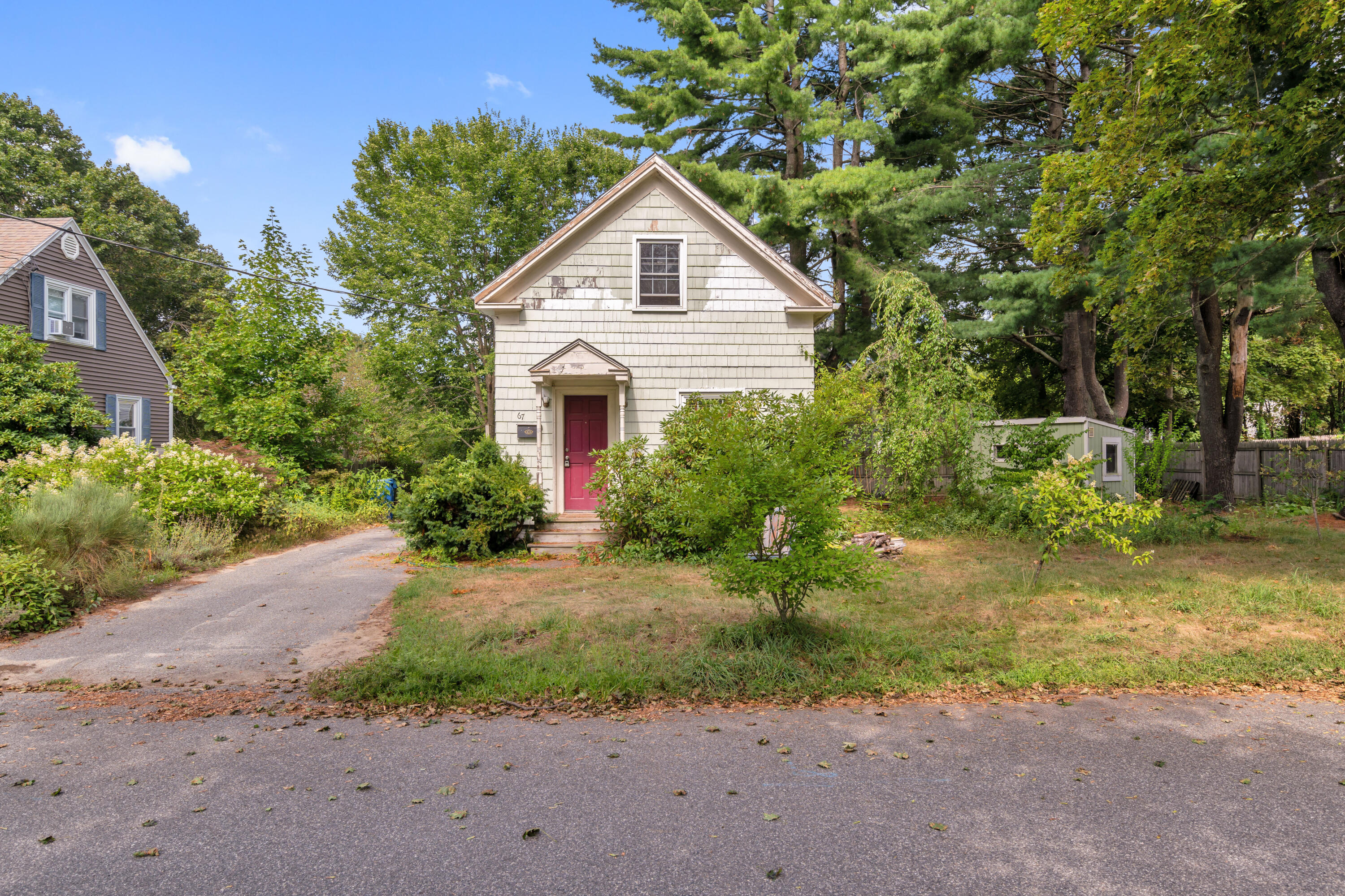 main property photo 37