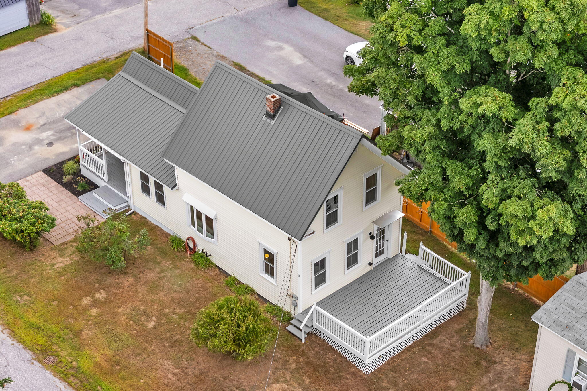 main property photo 48