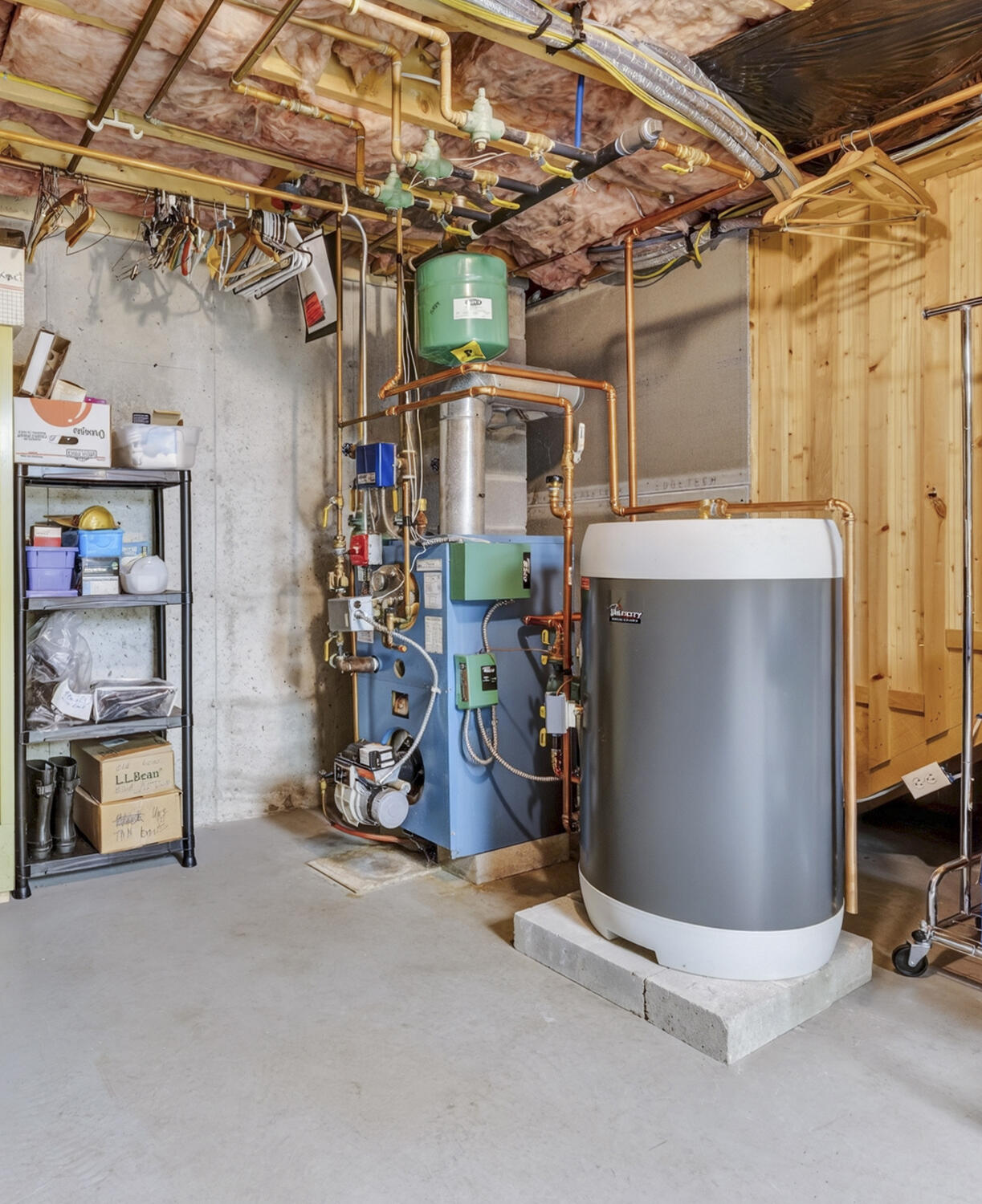 main property photo 39
