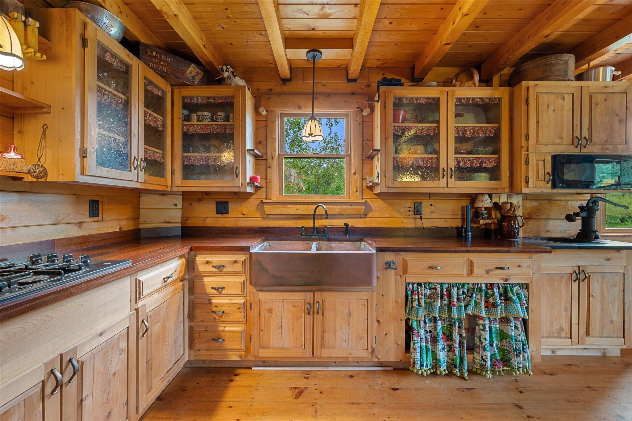 main property photo 53