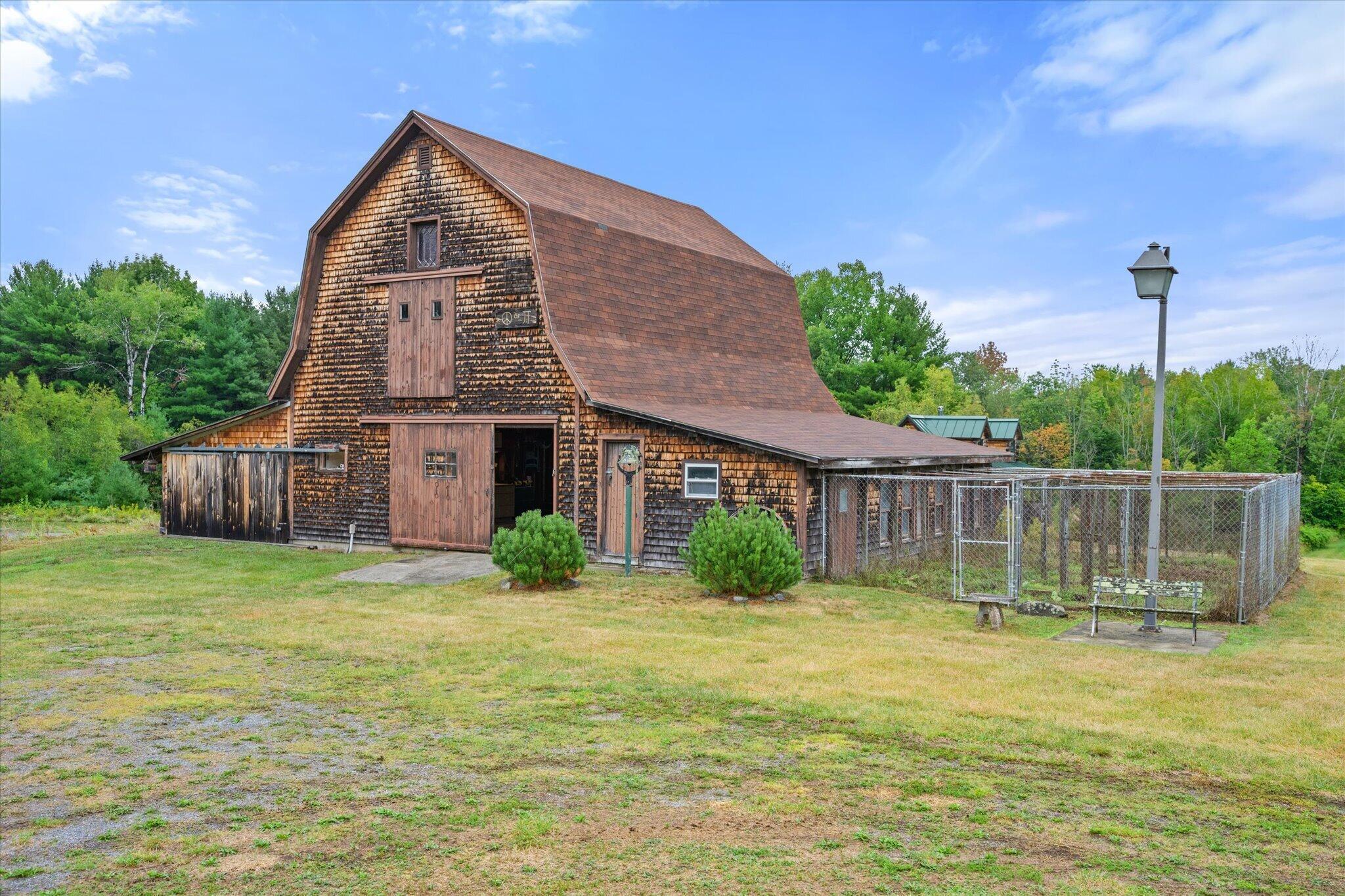 main property photo 76