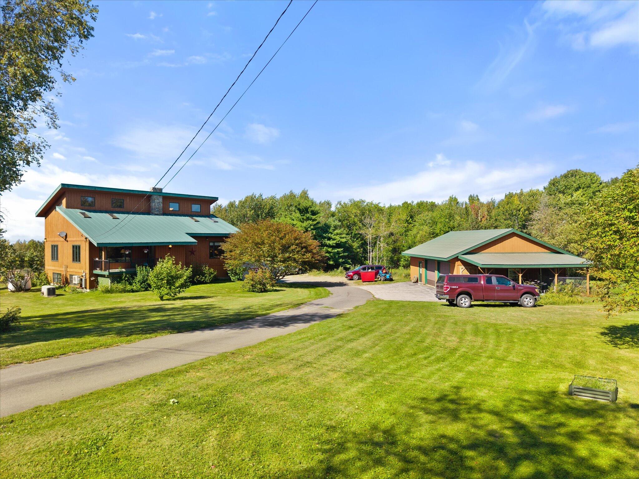 main property photo 34