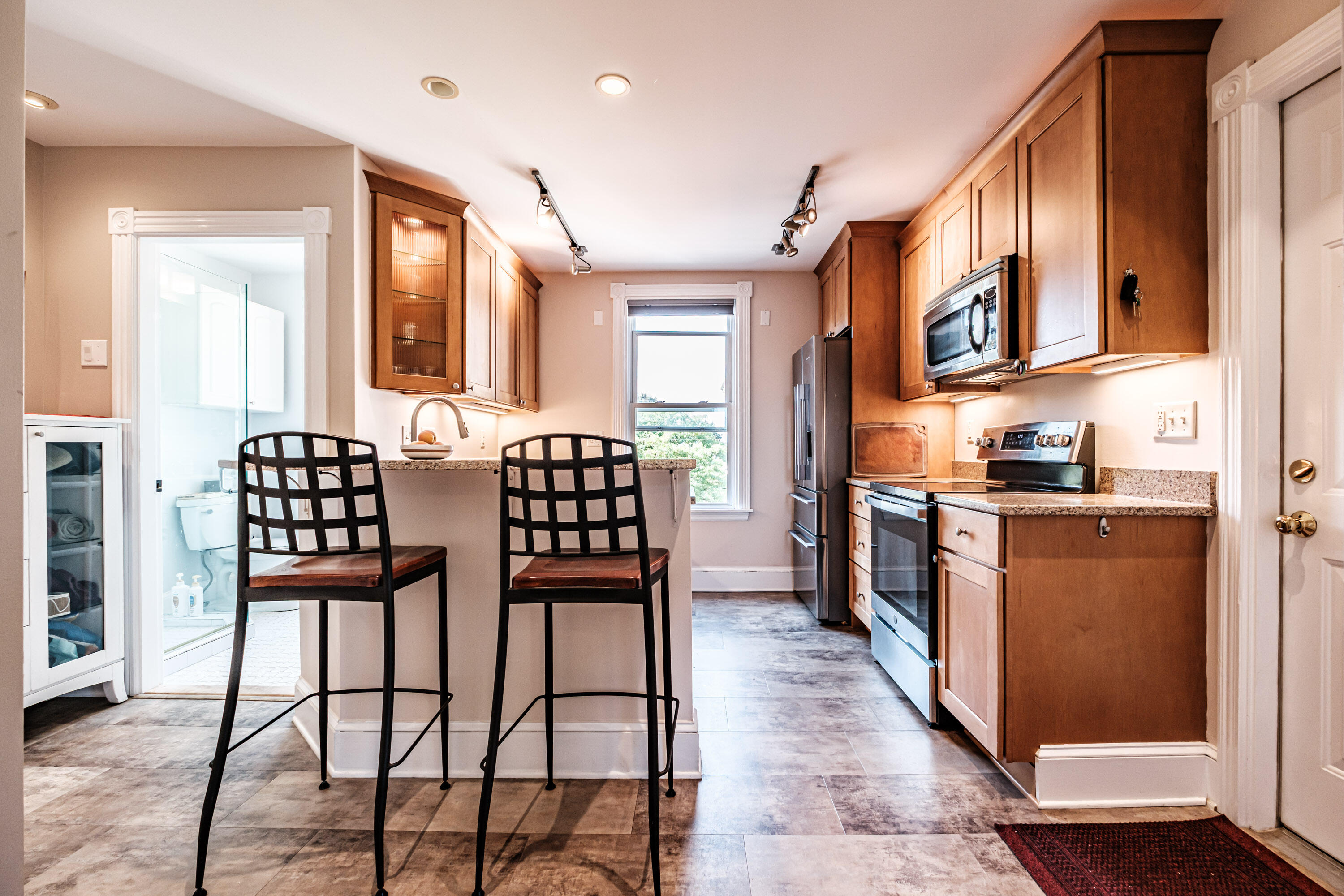 main property photo 45