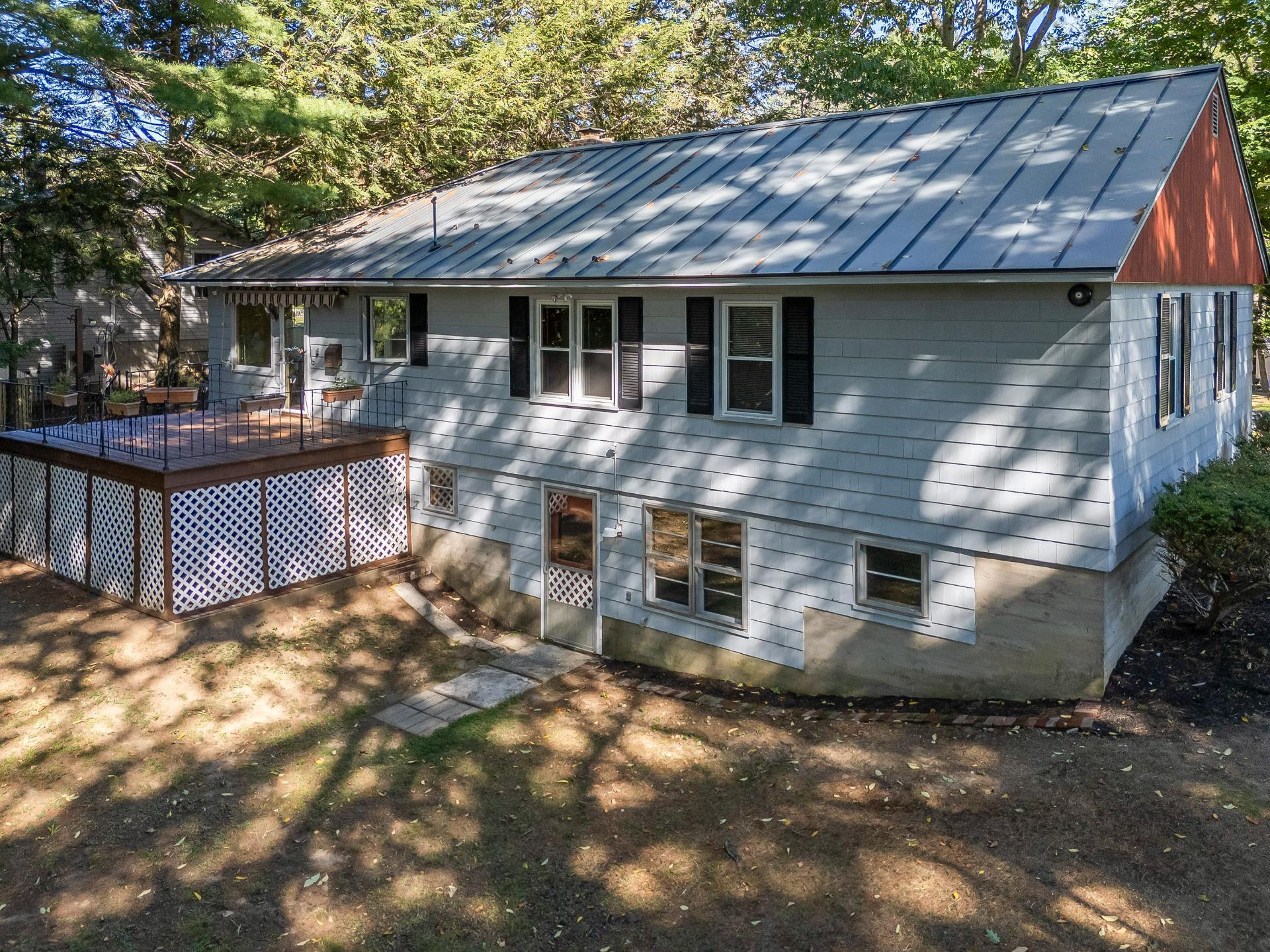 main property photo 64