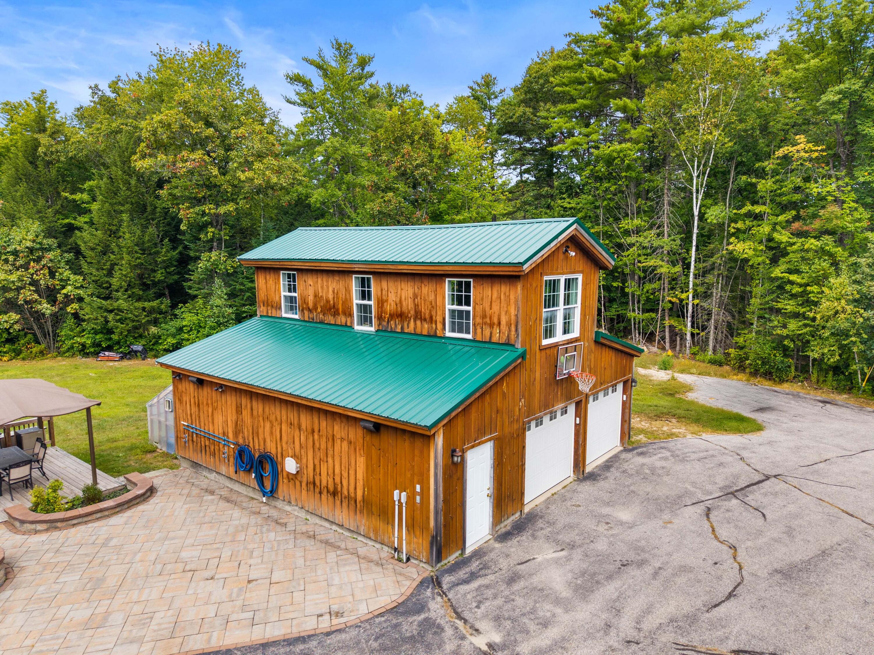 main property photo 59