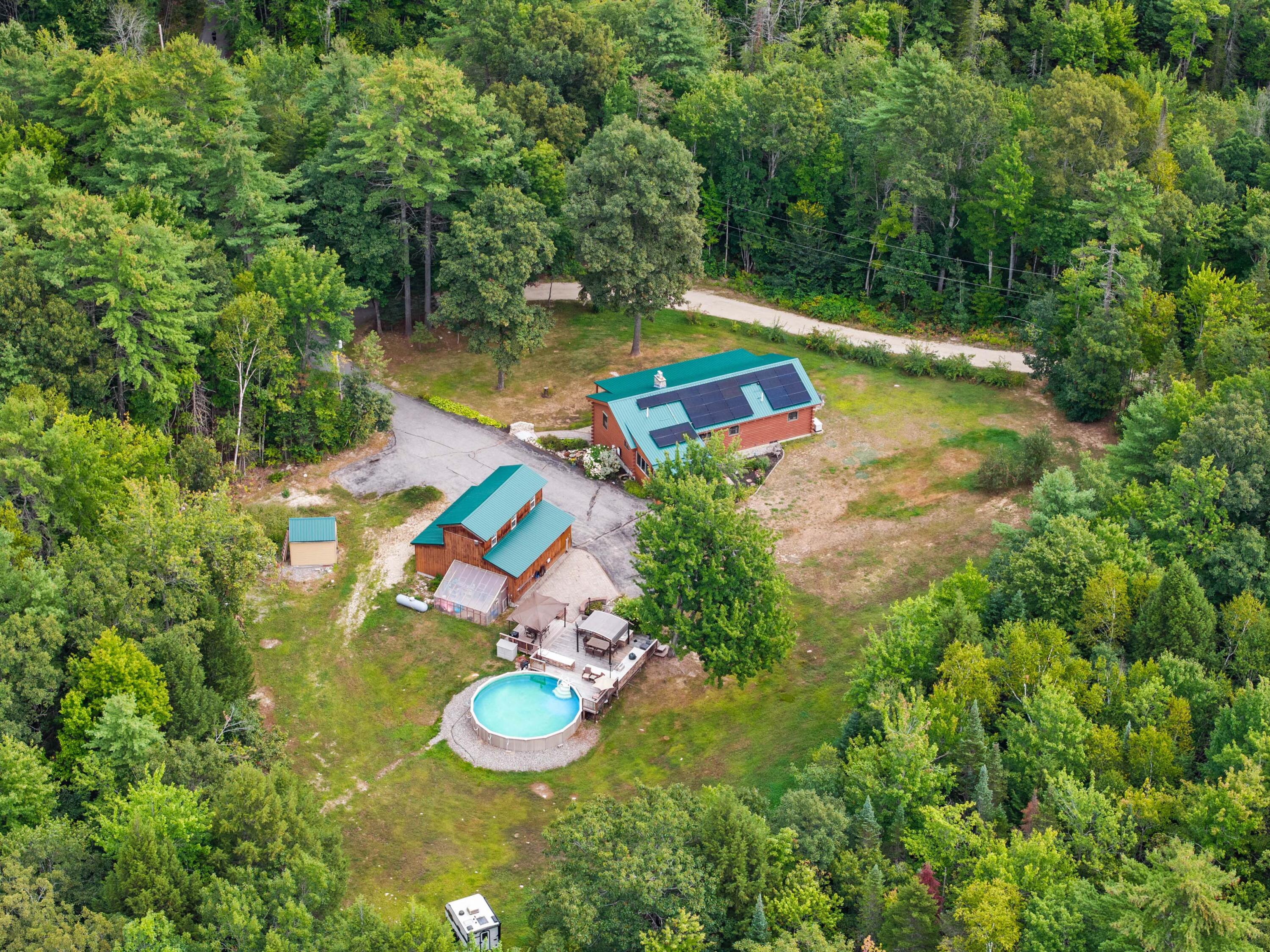 main property photo 74