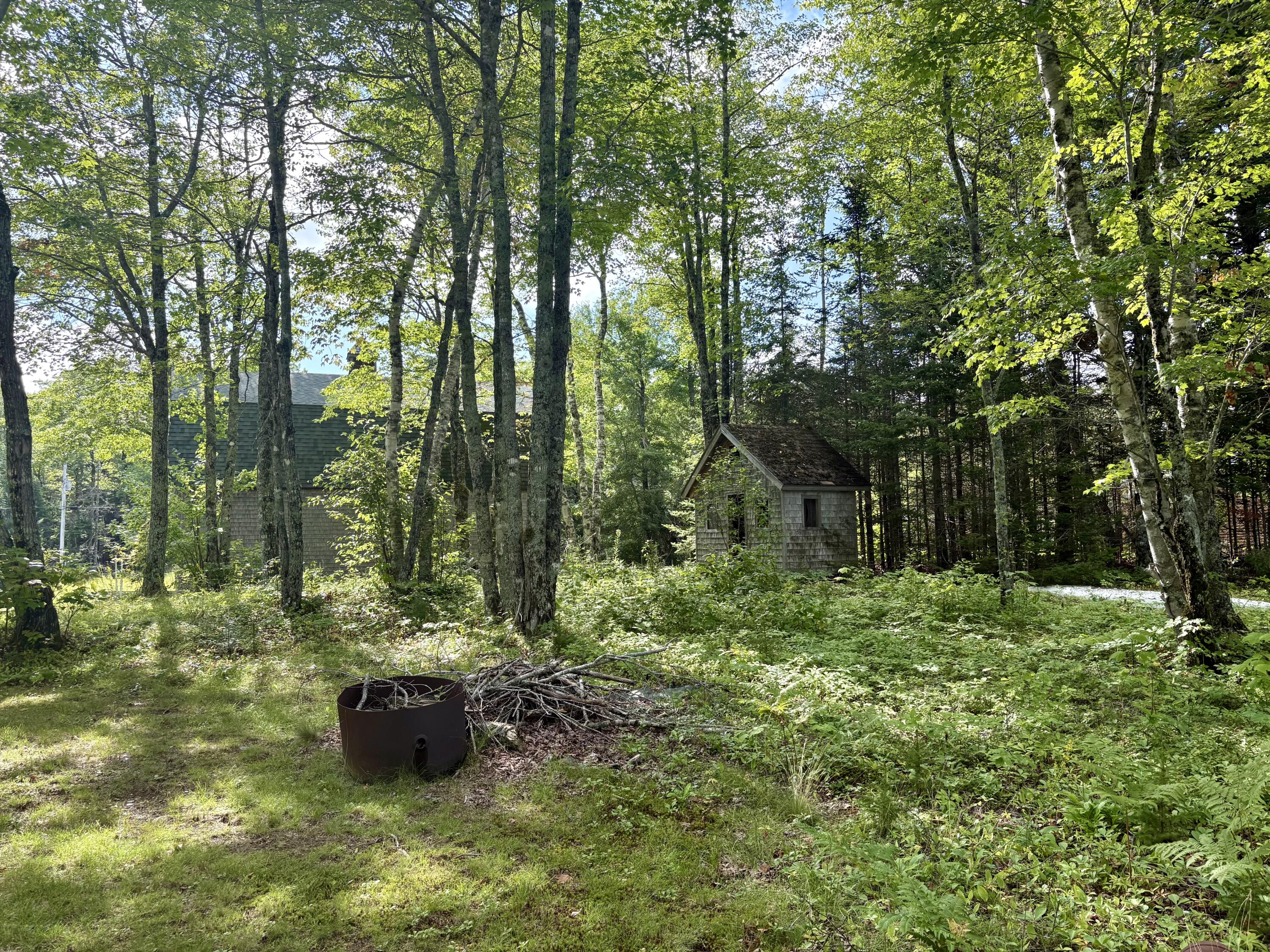 main property photo 13