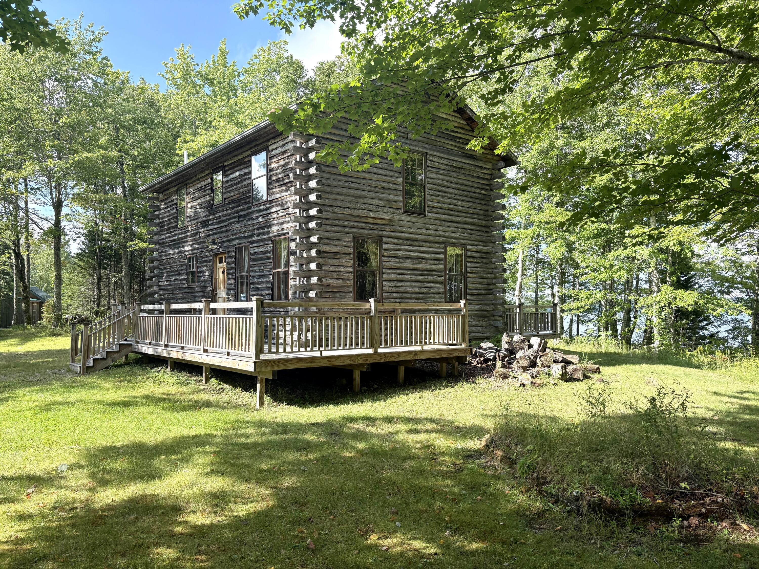 main property photo 9