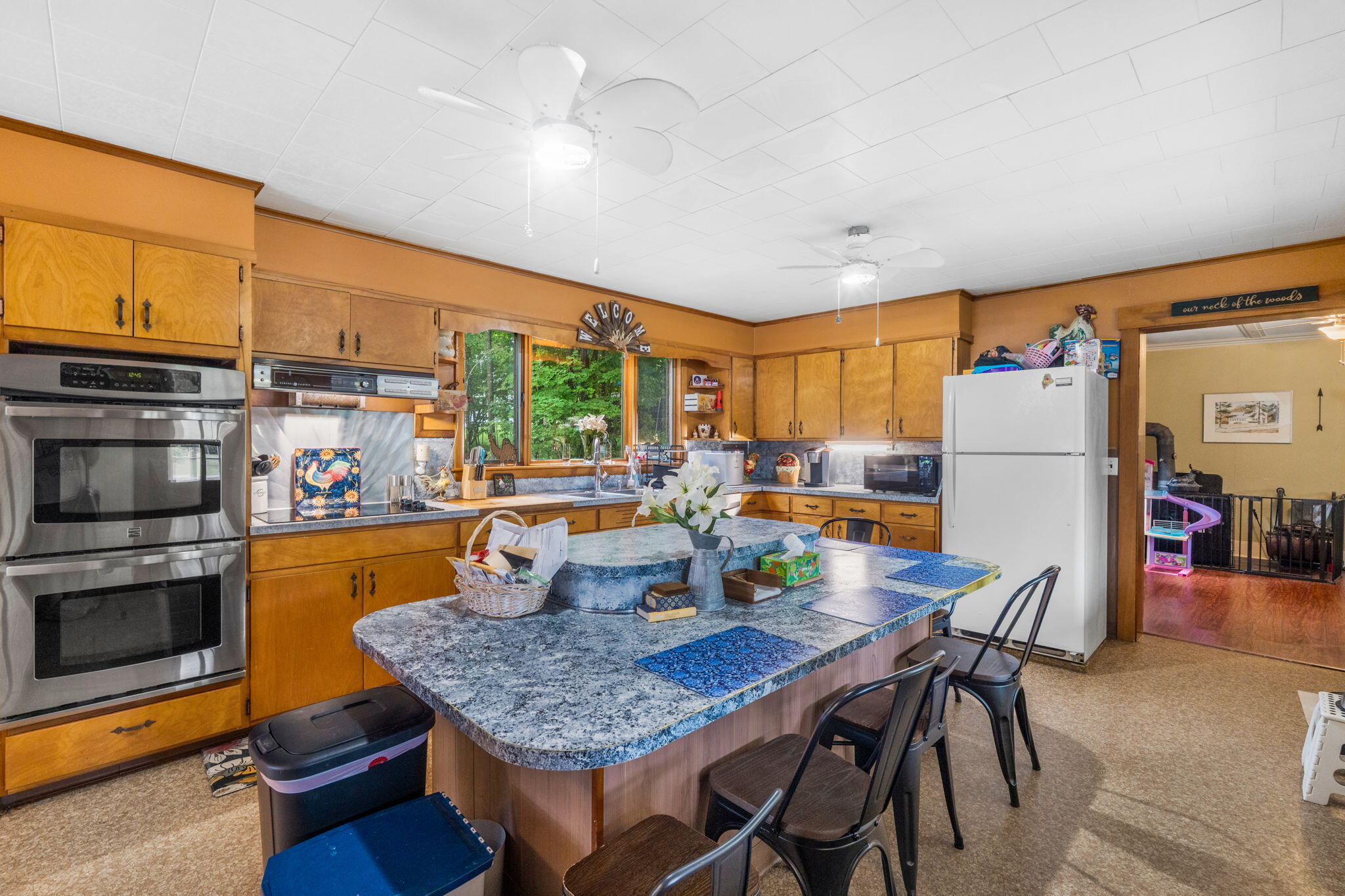 main property photo 8