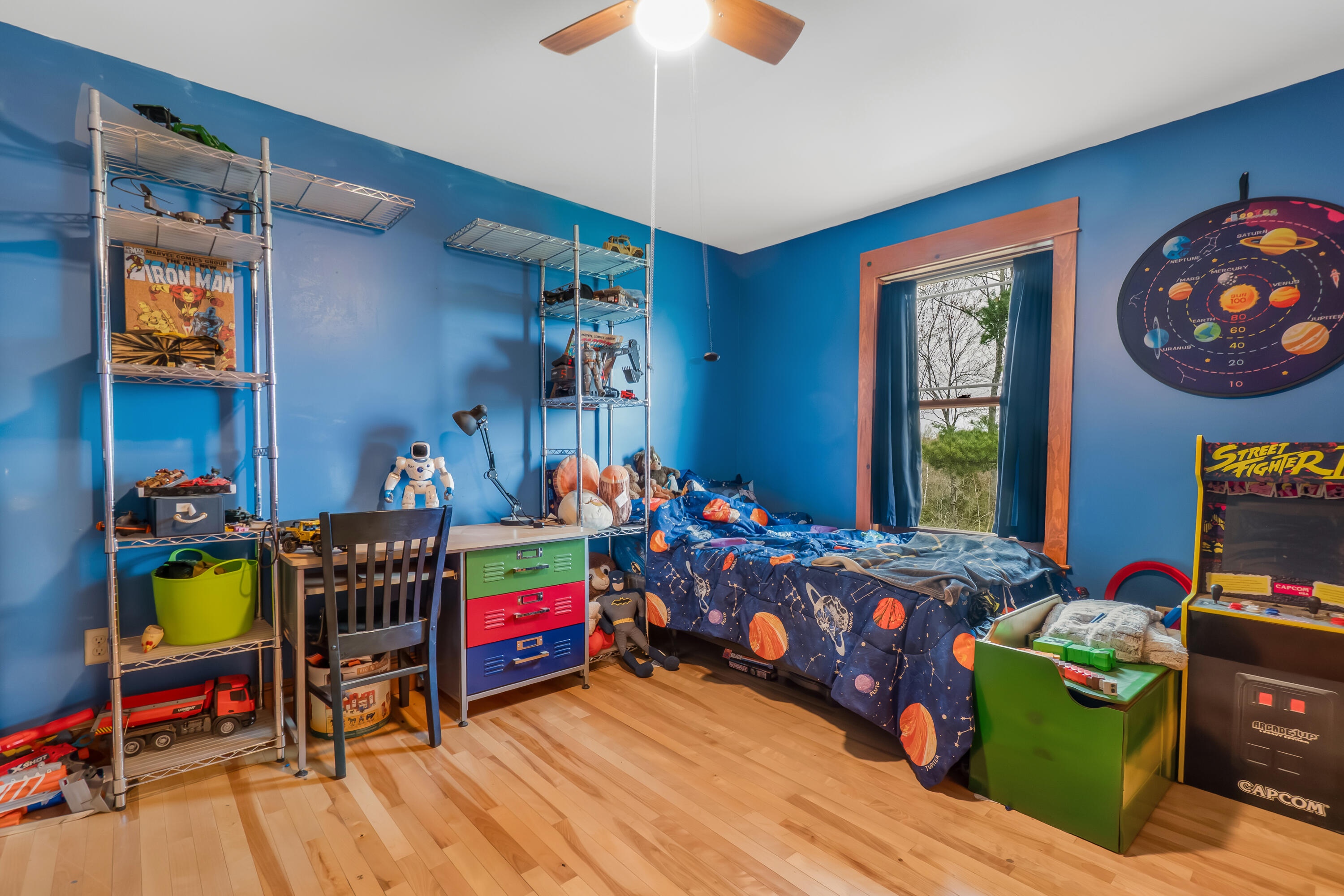 main property photo 23