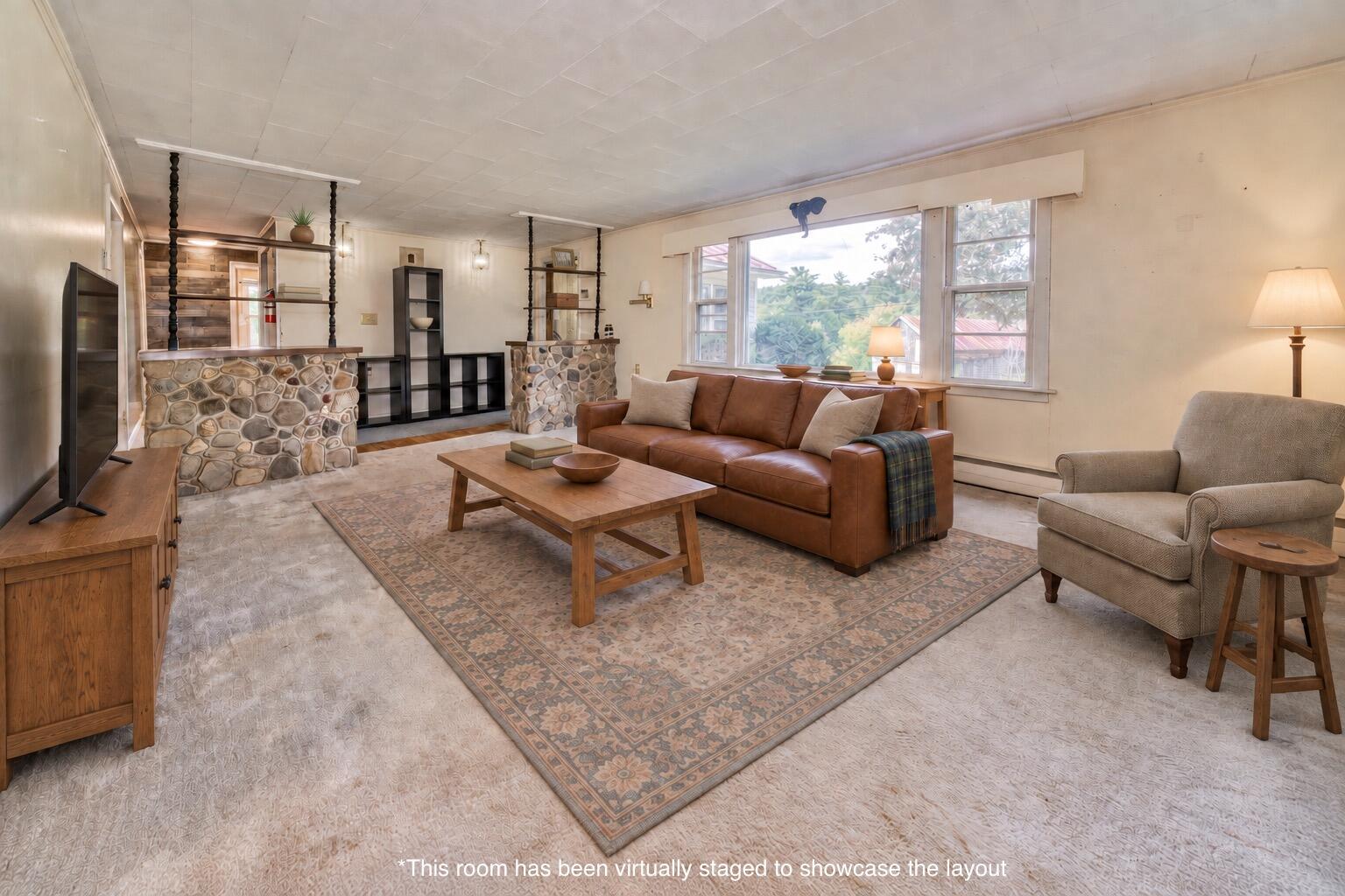 main property photo 9