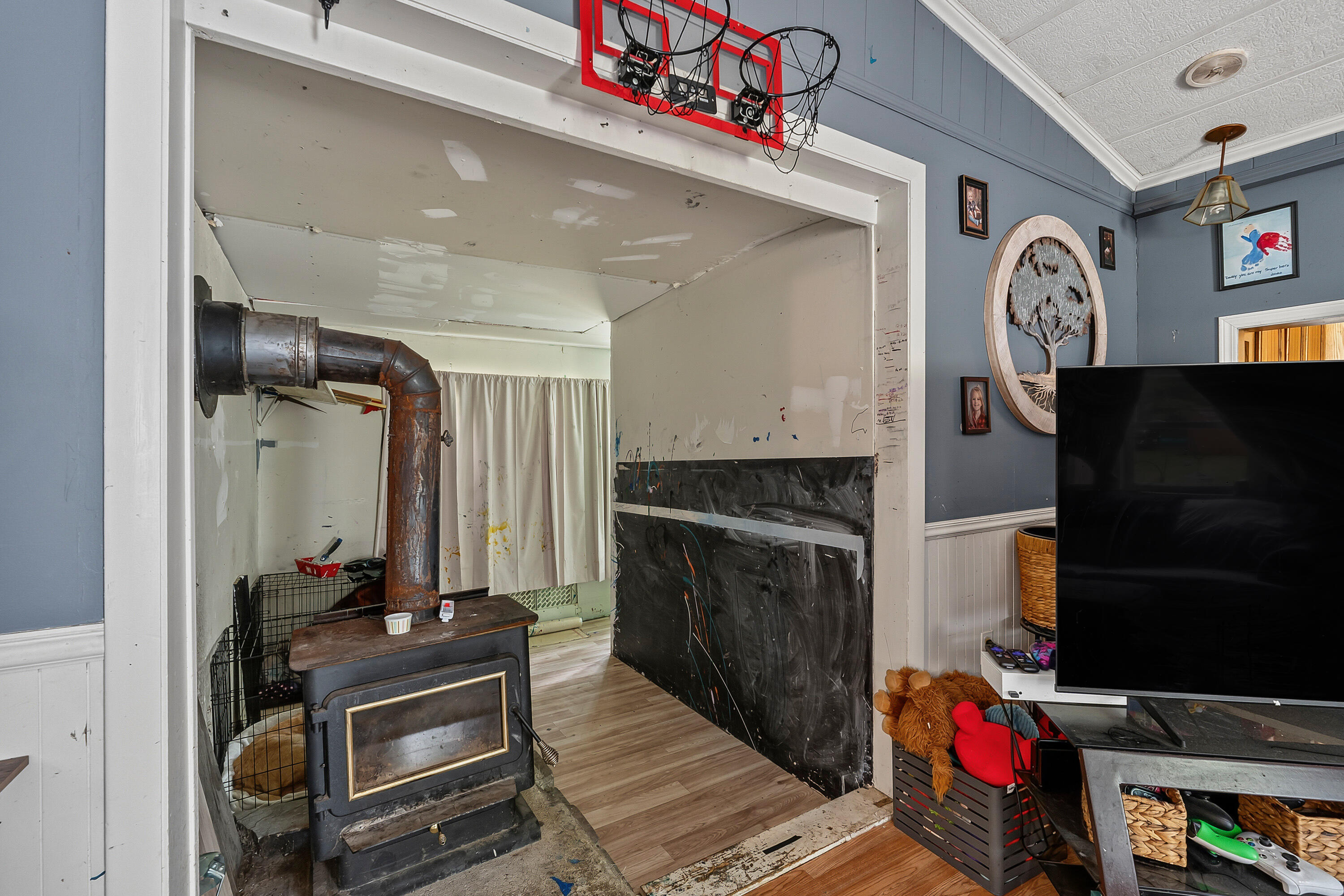 main property photo 9
