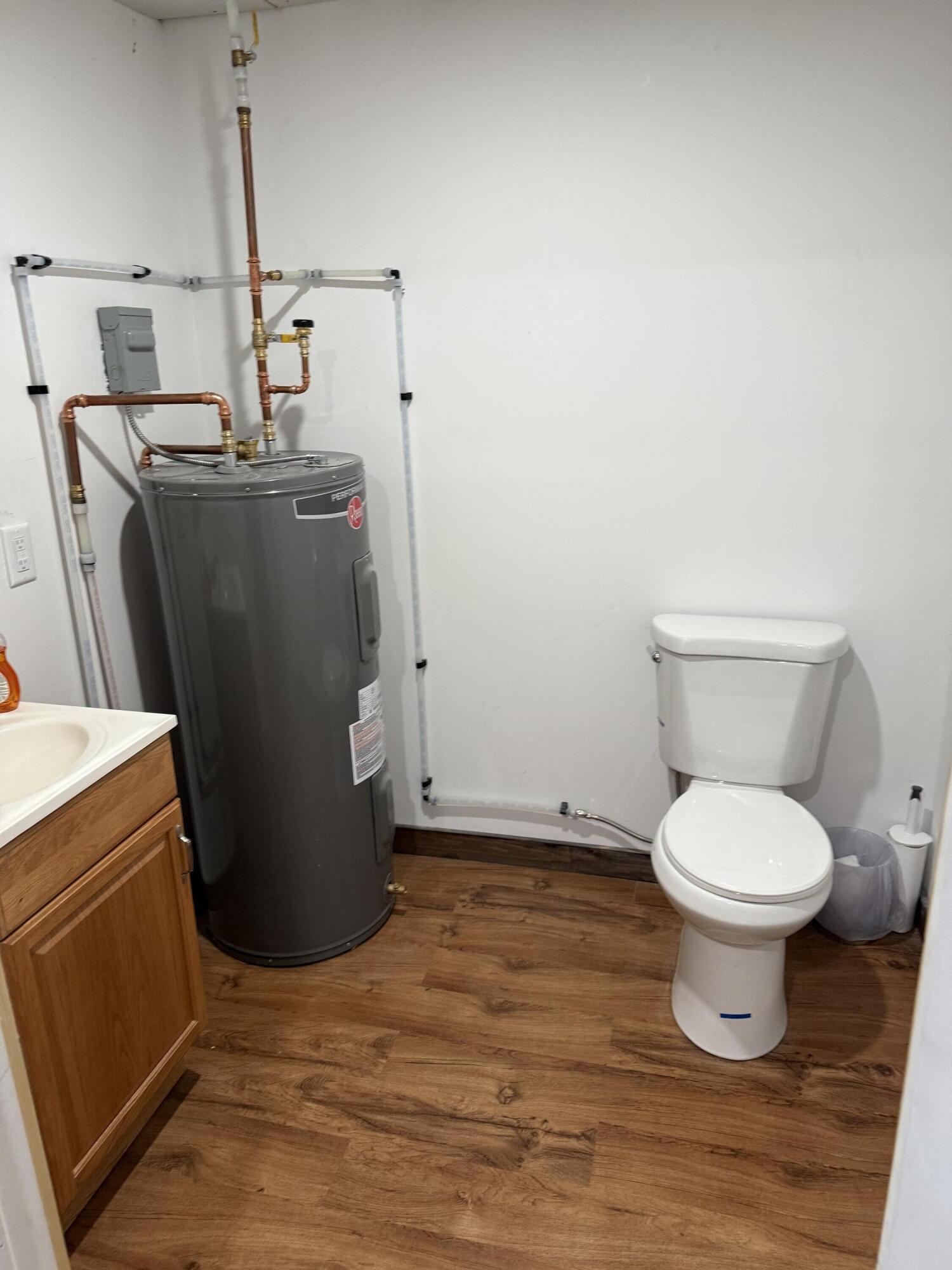 main property photo 20