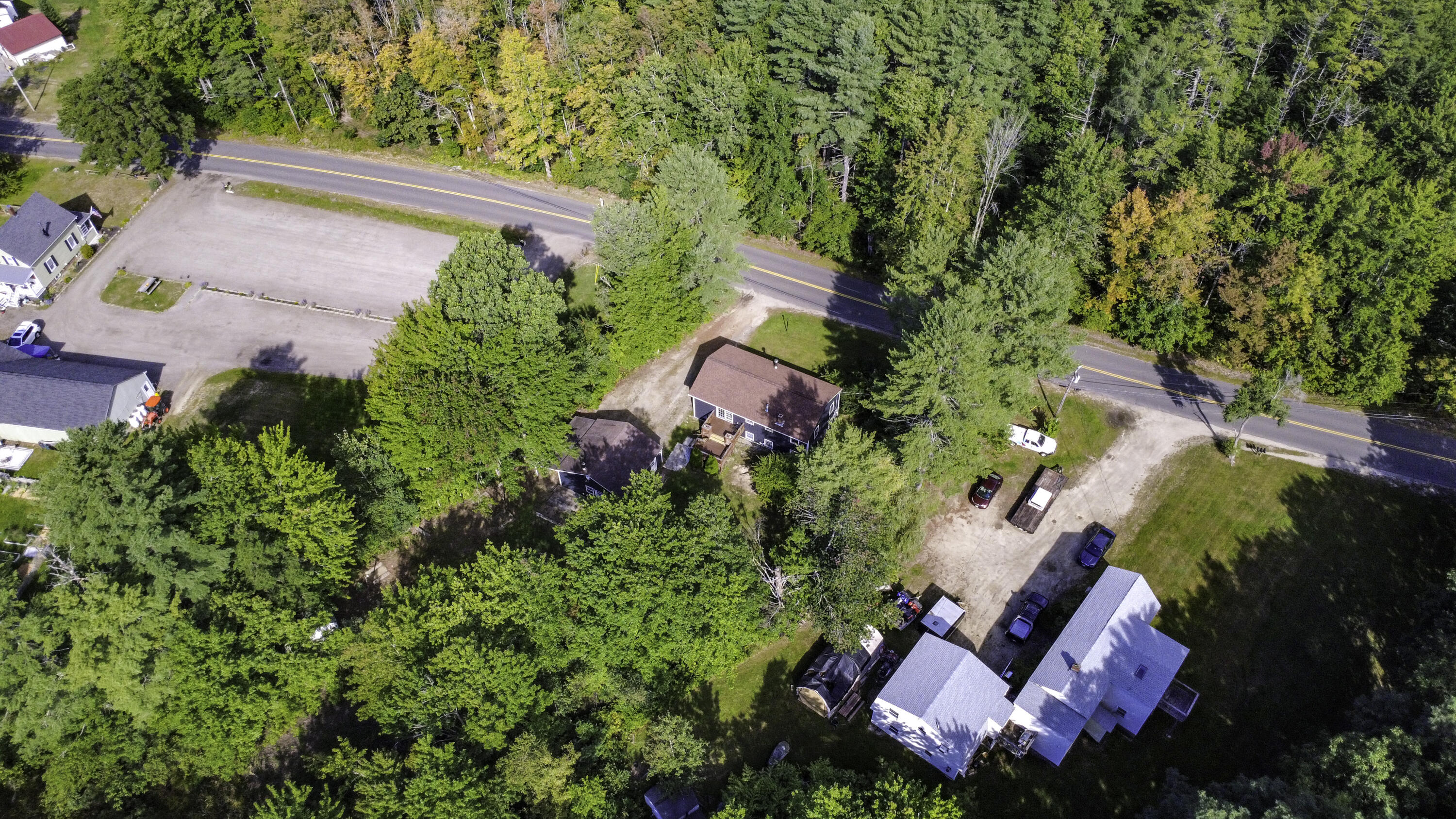 main property photo 50
