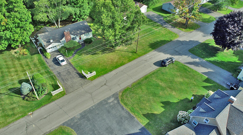 main property photo 67