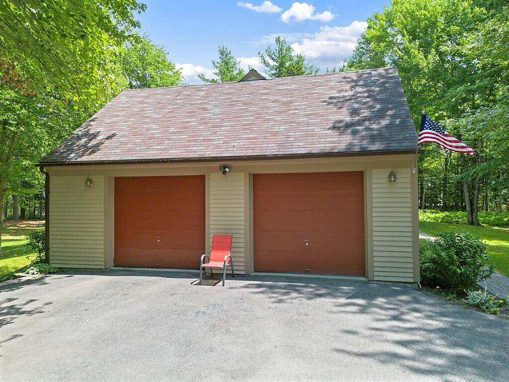 main property photo 48