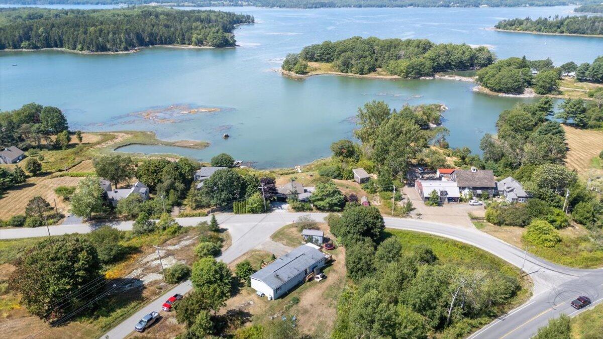 main property photo 41
