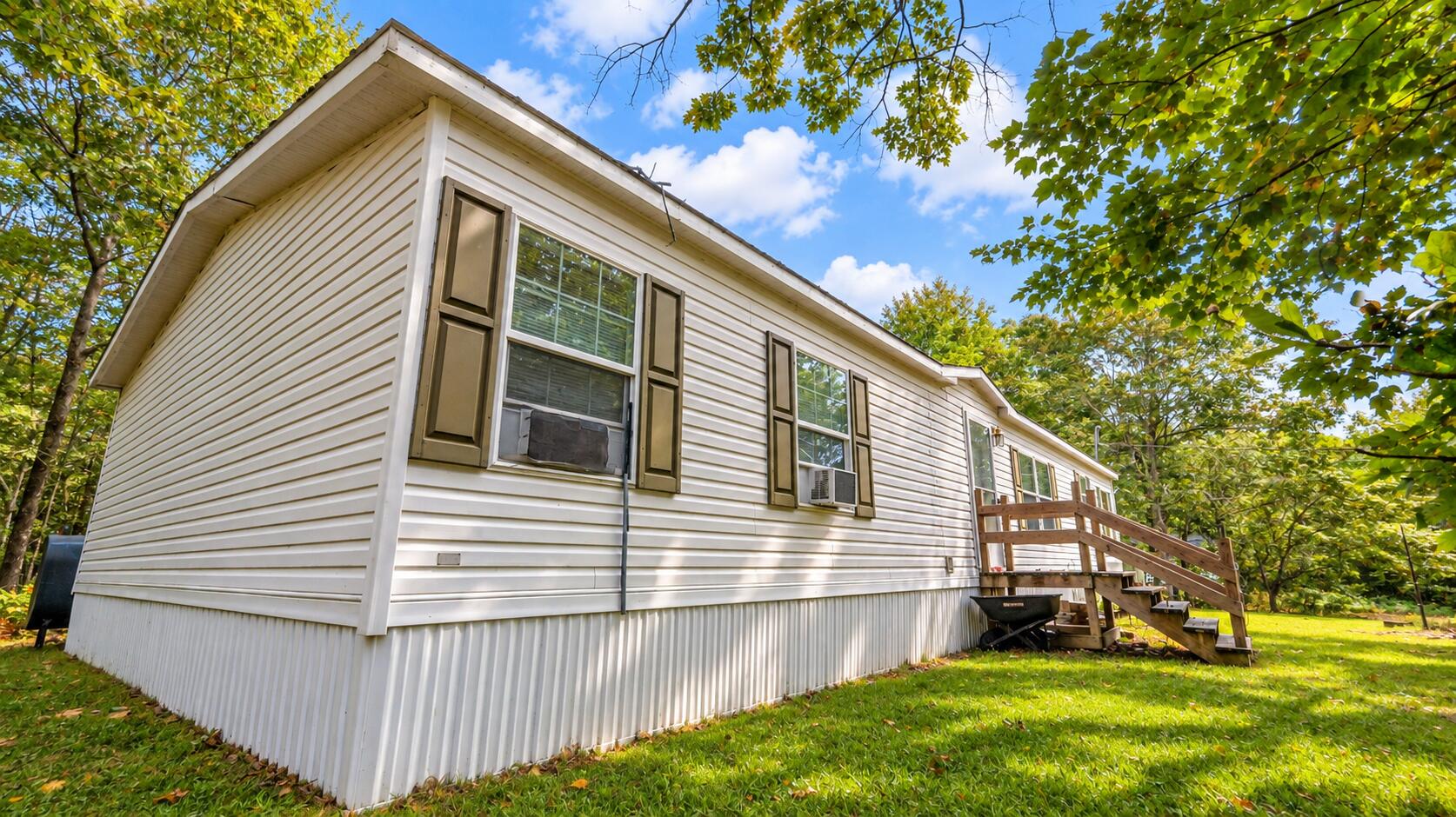 main property photo 29