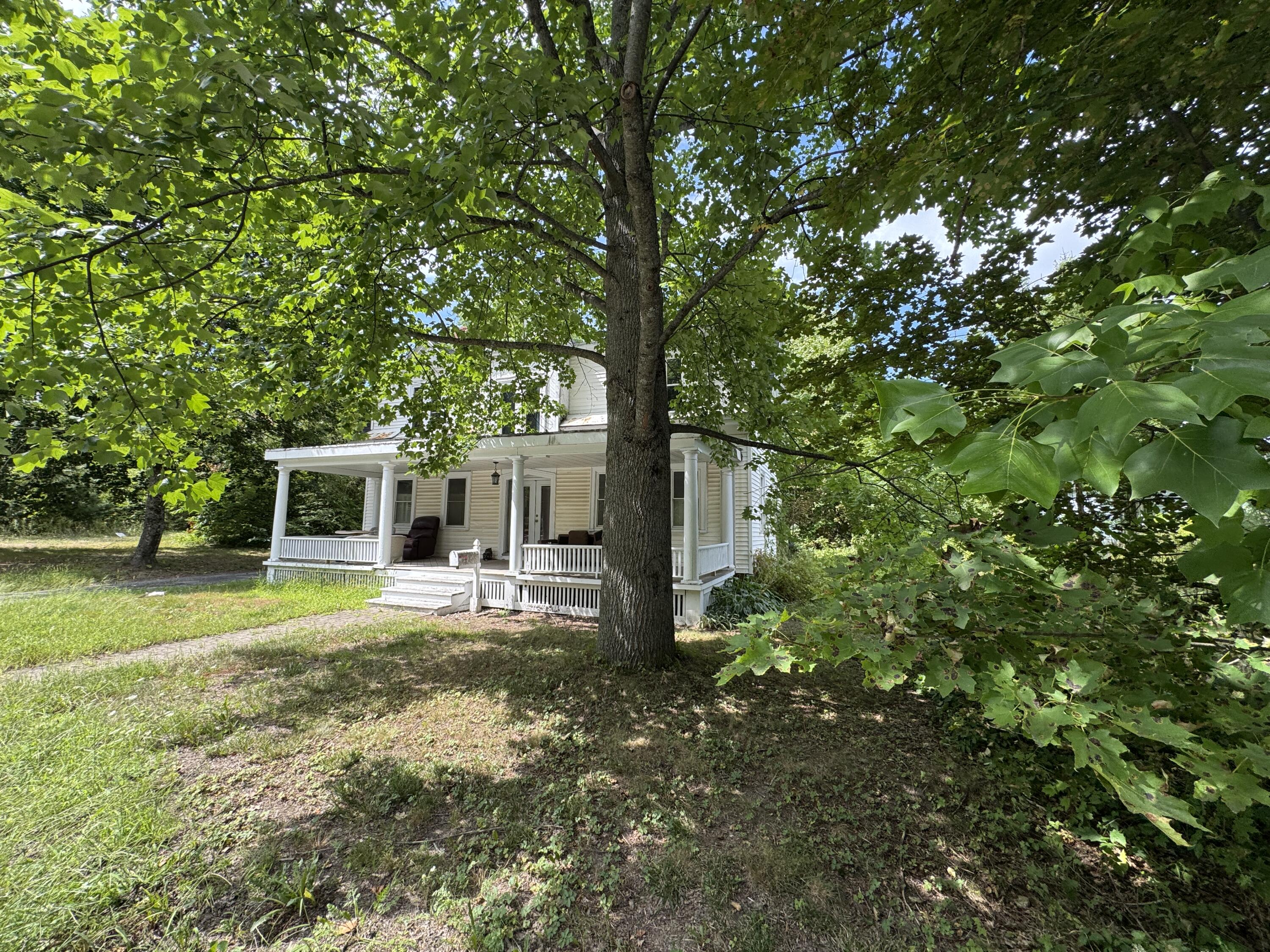 main property photo 3