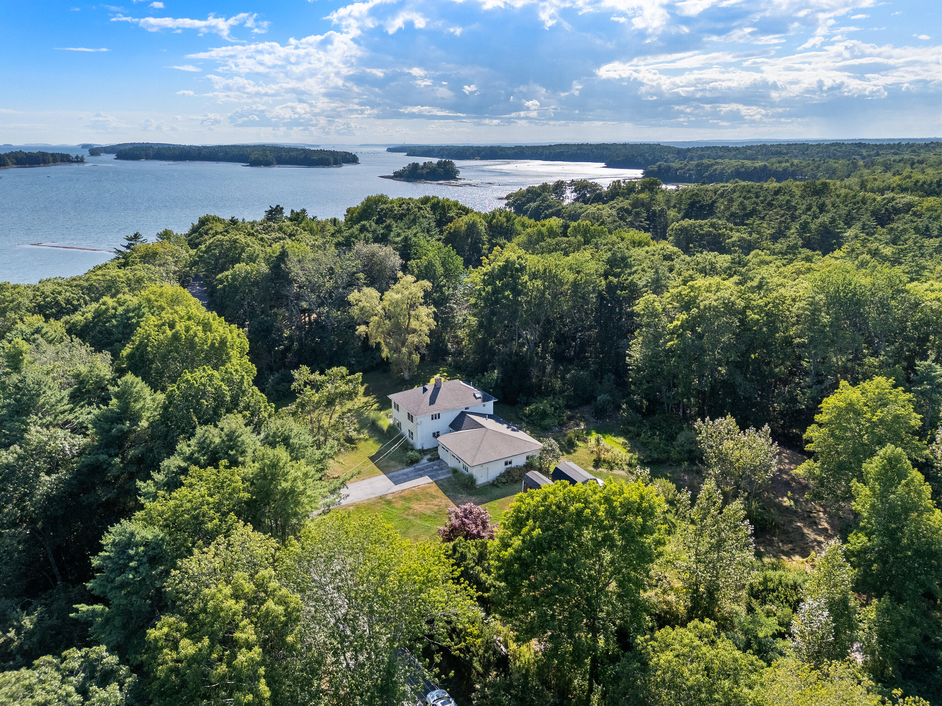 main property photo 78