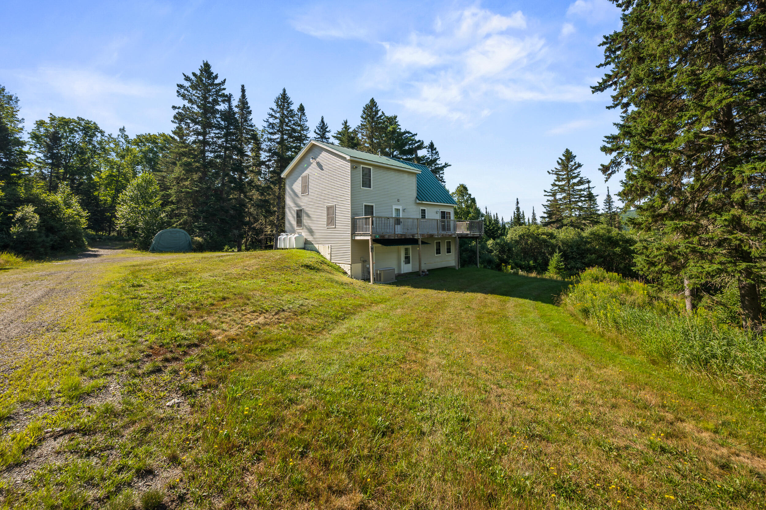 main property photo 13