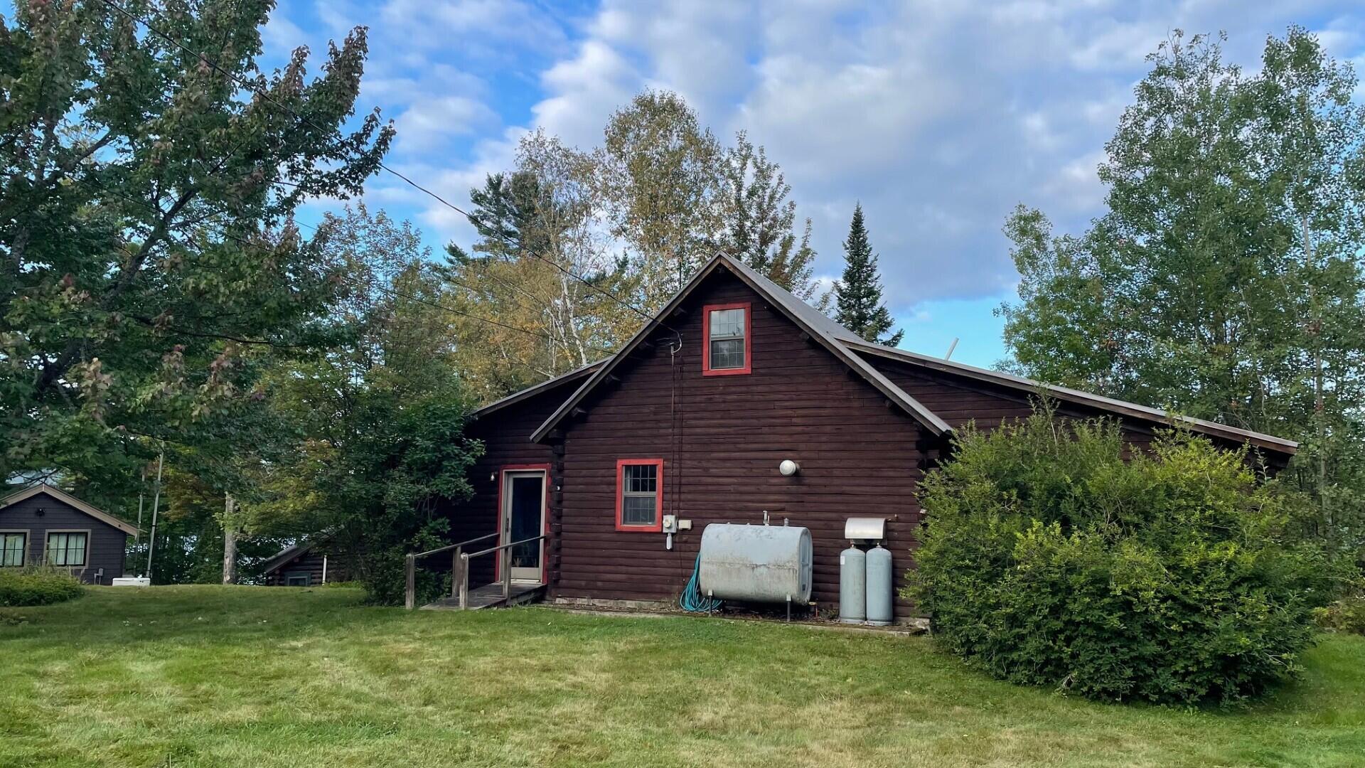 main property photo 20