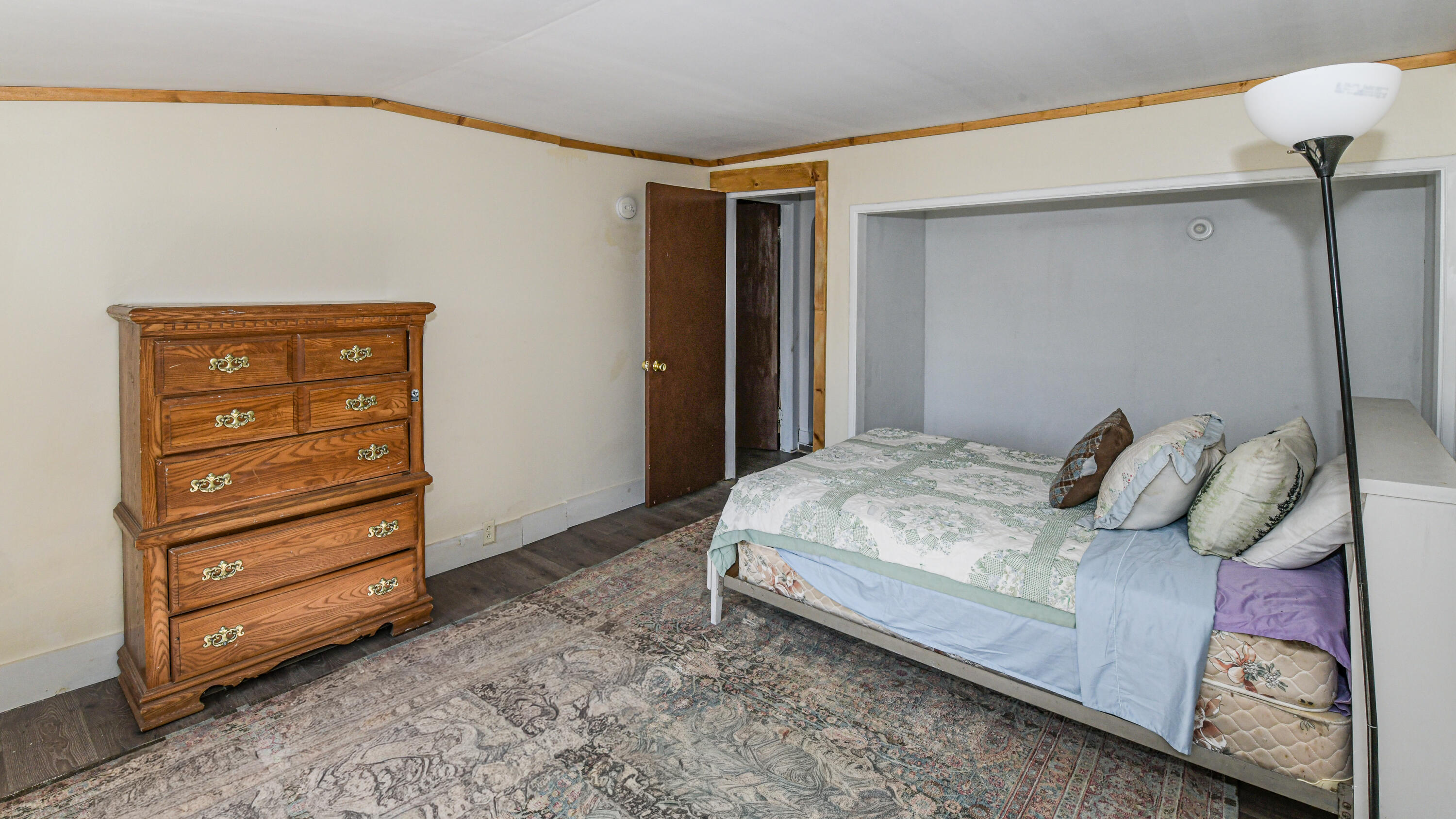 main property photo 51