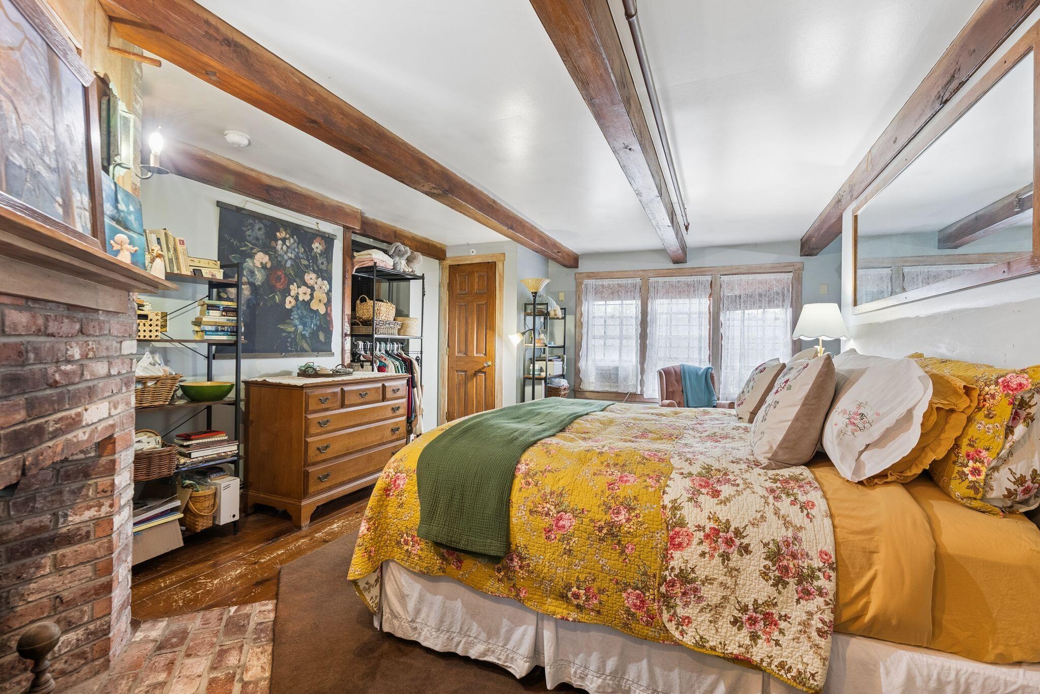 main property photo 49