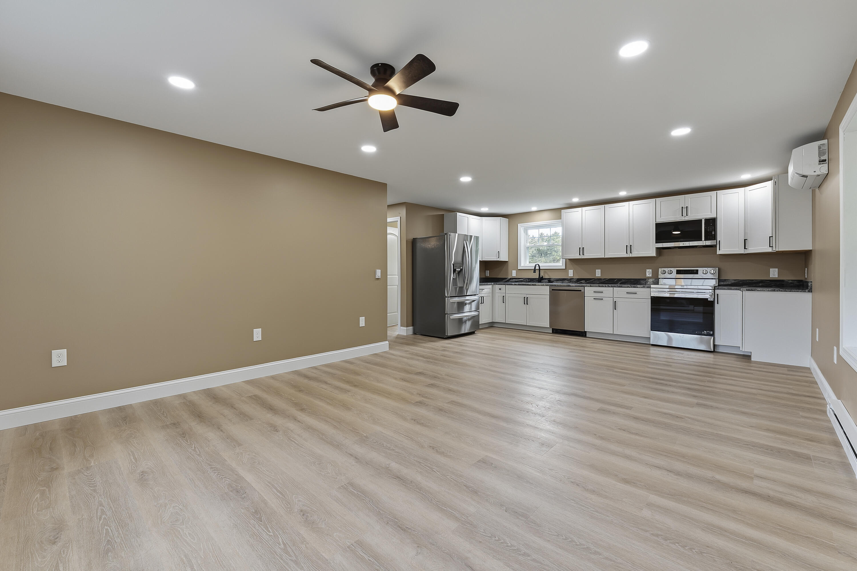 main property photo 76