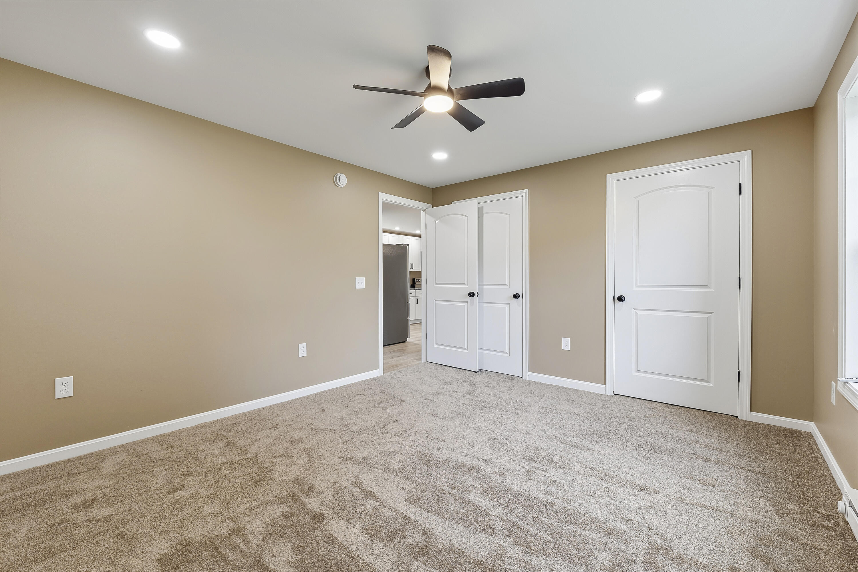 main property photo 84