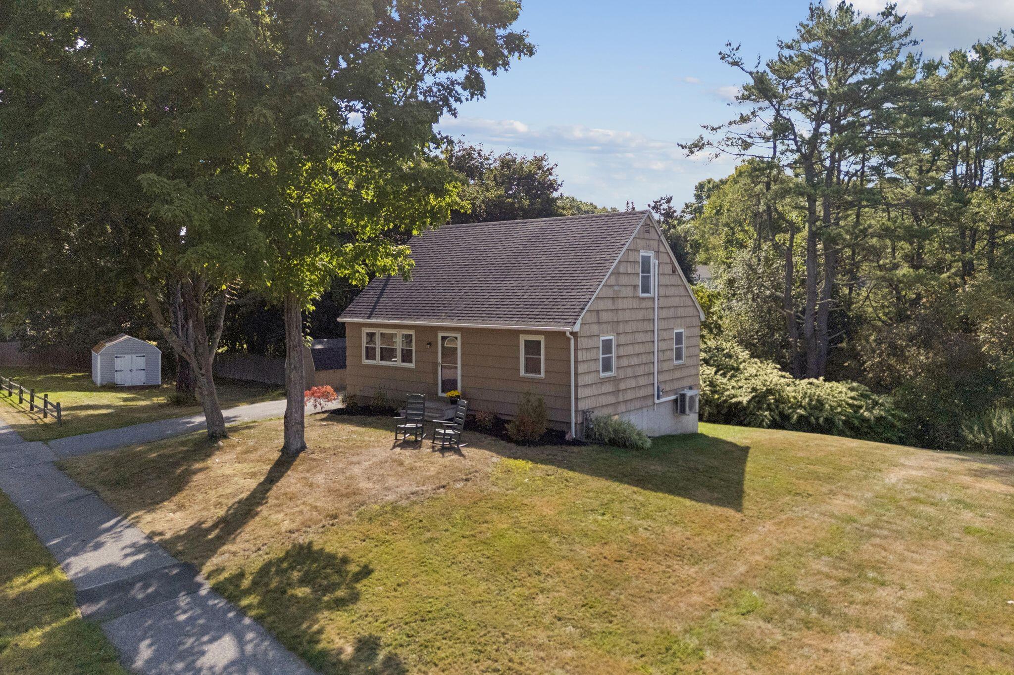 main property photo 28
