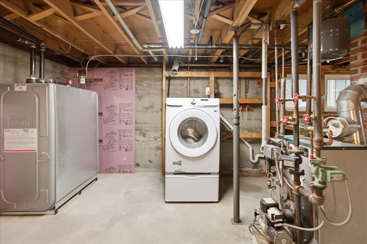 main property photo 41