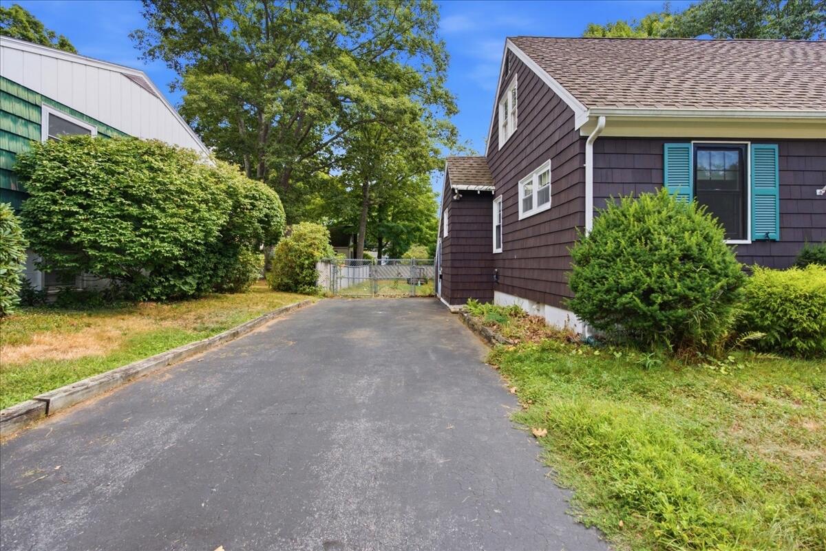 main property photo 53