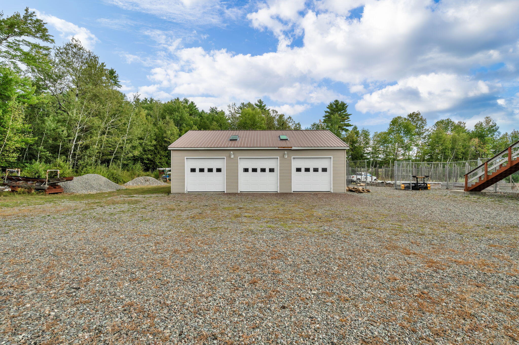 main property photo 56