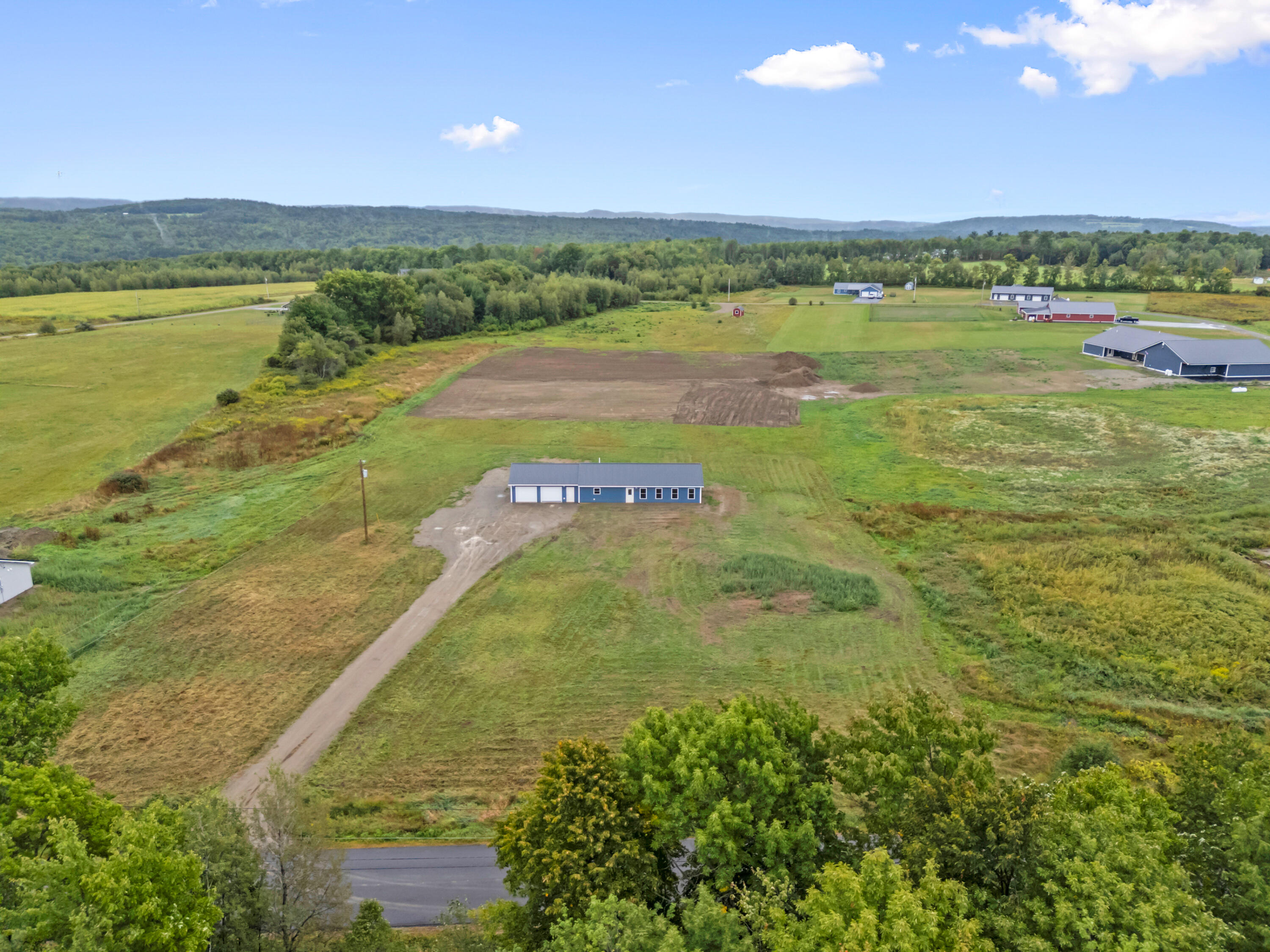 main property photo 38